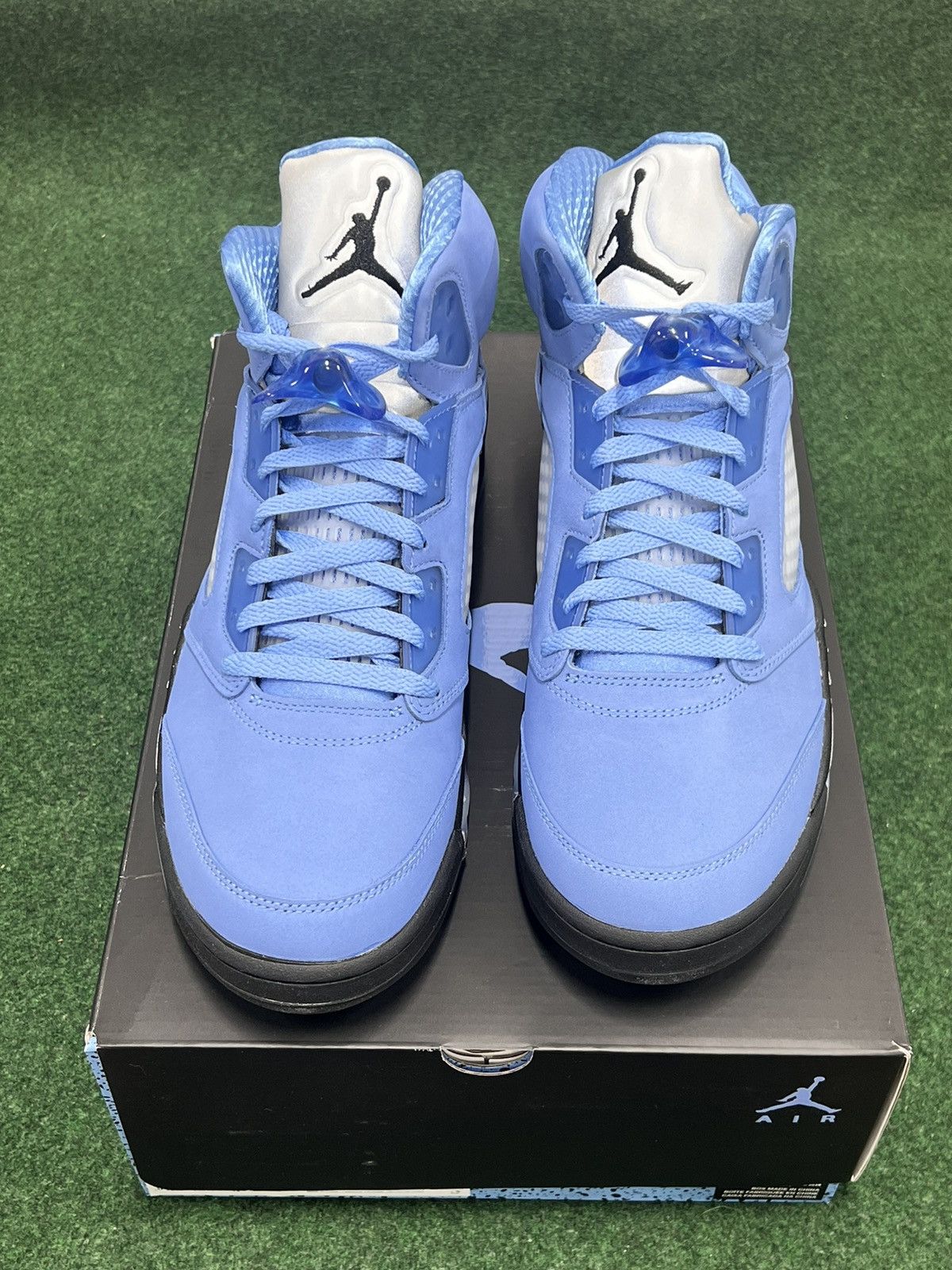 Jordan Brand Air Jordan 5 Retro Unc University Blue Size US 12 / EU 45 - 2 Thumbnail