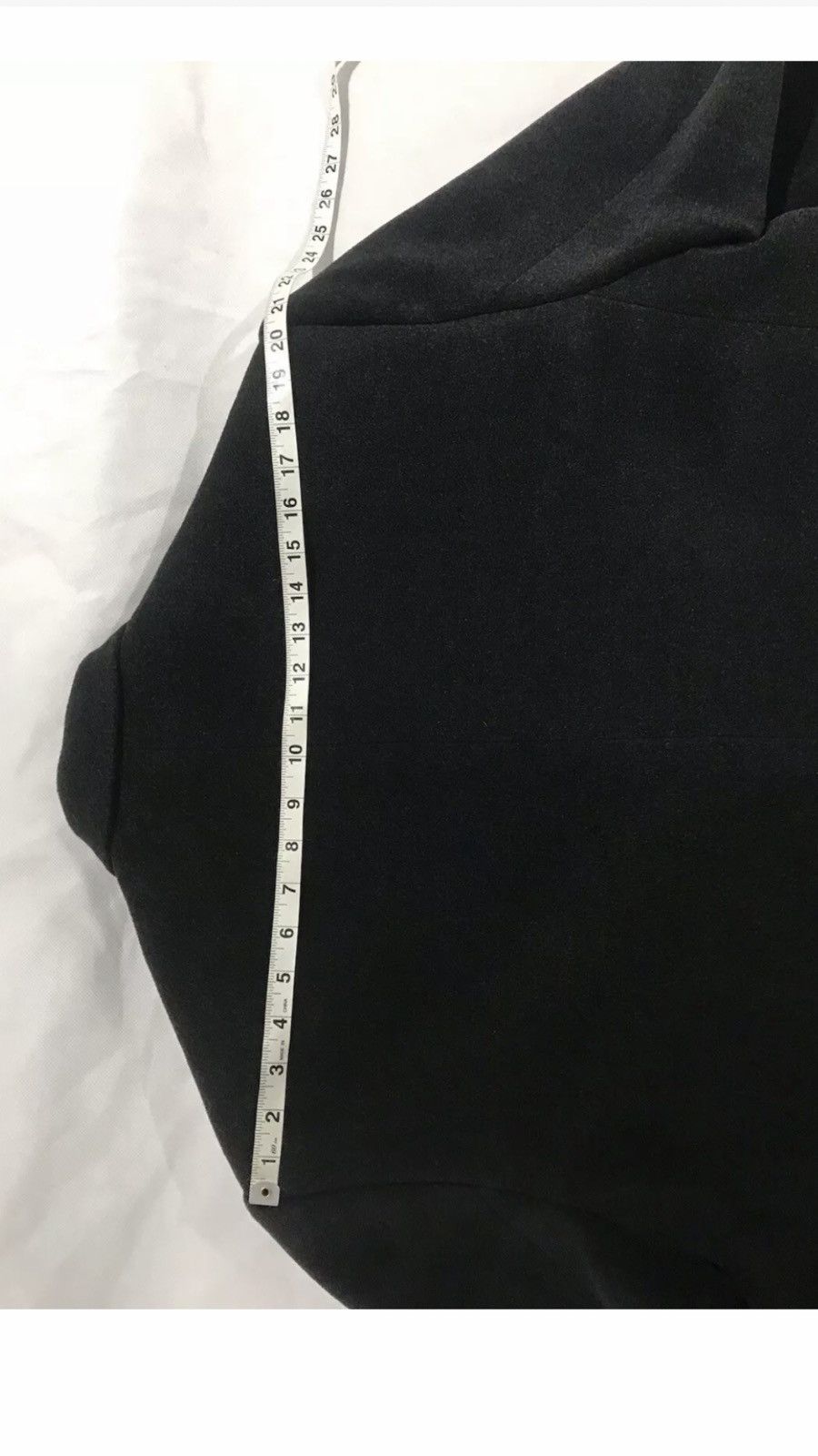 Balenciaga Balenciaga oversized distressed coat. 48/M. $3500 Size US M / EU 48-50 / 2 - 5 Thumbnail