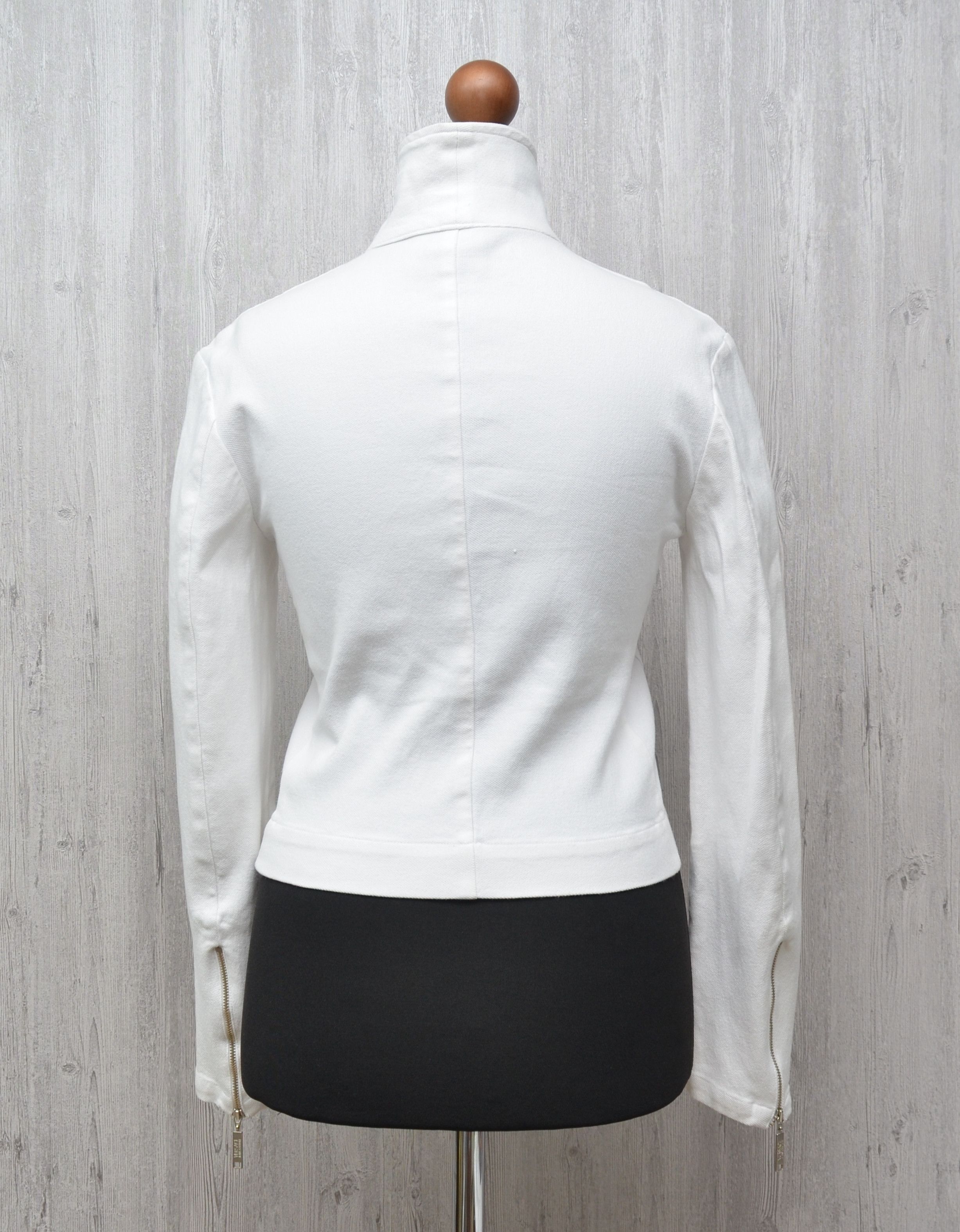 Versace Vtg Versace Jeans Couture Wmns Cropped White Jacket M 90s Size US M / EU 48-50 / 2 - 7 Thumbnail