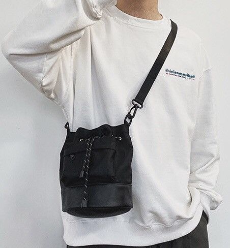 Japanese Brand Fashion y2k casual crossbody pouch bag Size ONE SIZE - 2 Thumbnail
