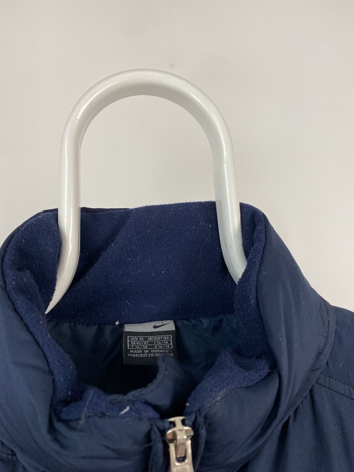 Nike × Vintage Nike vintage navy puffer vest small swoosh 2000s Size US XL / EU 56 / 4 - 3 Thumbnail