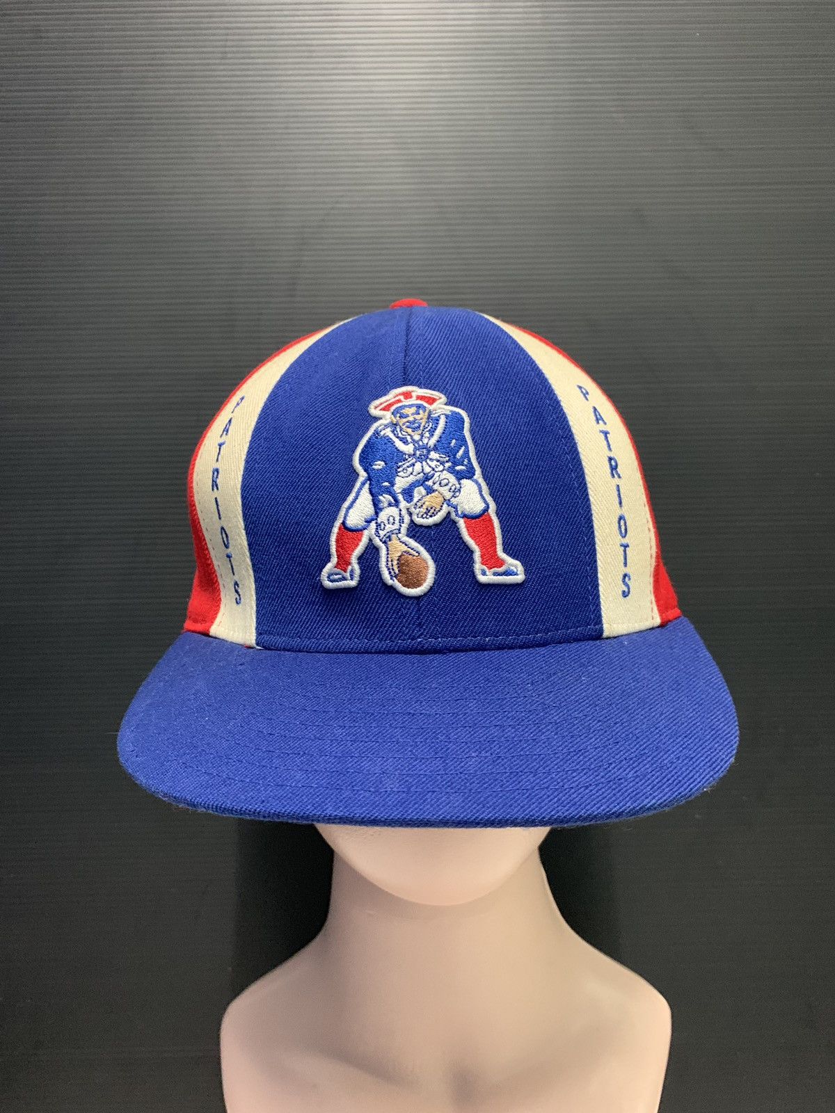MLB × NFL Vintage American Football Tom Brady NFL Hats Cap Size ONE SIZE - 2 Thumbnail