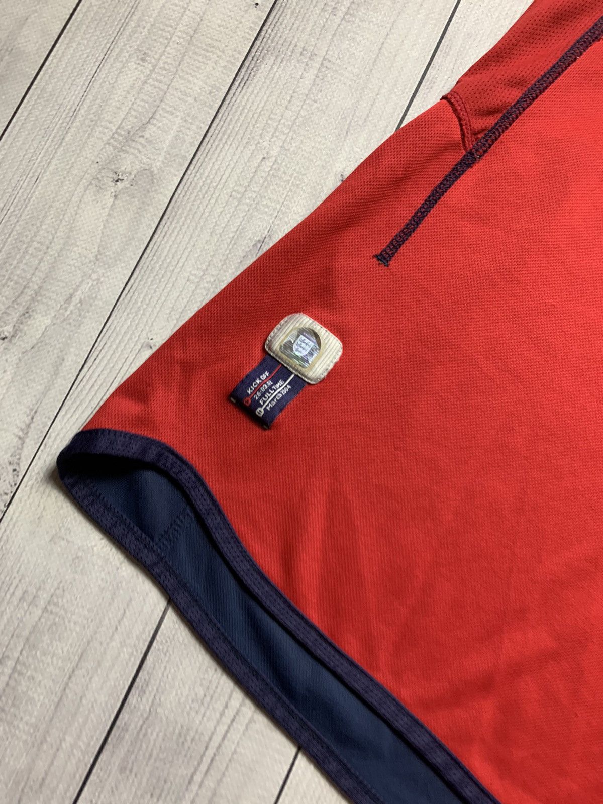 Umbro × Vintage Vintage England soccer jersey bilateral size L Size US L / EU 52-54 / 3 - 4 Thumbnail