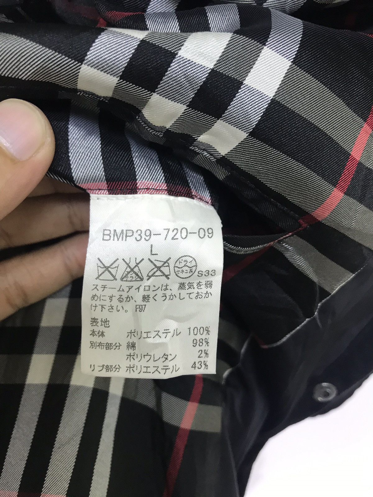 Burberry Burberry Black Label Quilted Jacket Padding Check Lining Size US M / EU 48-50 / 2 - 9 Thumbnail