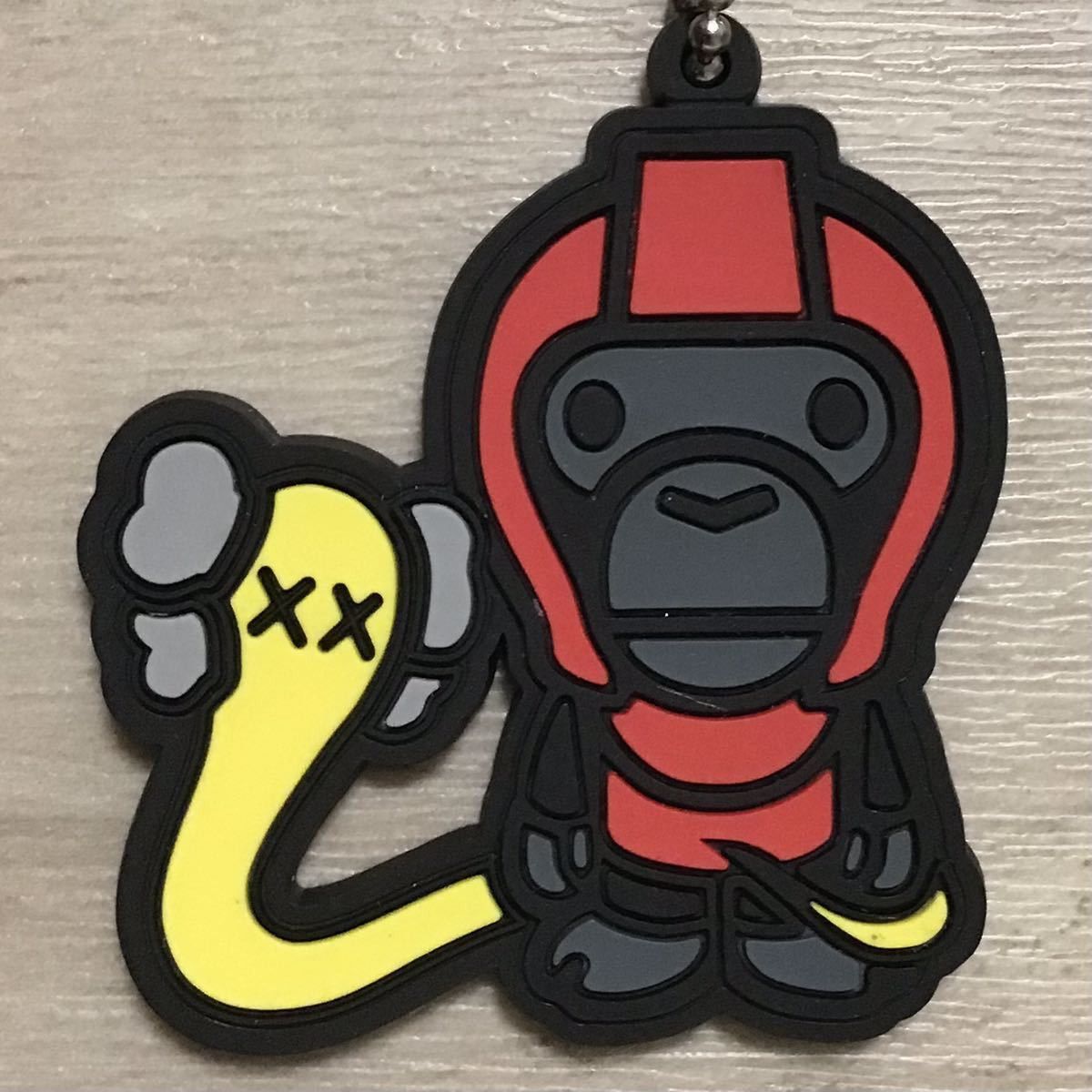 Bape × Kaws BAPE × KAWS MILO bendy key chain a bathing ape NIGO Size ONE SIZE - 2 Thumbnail