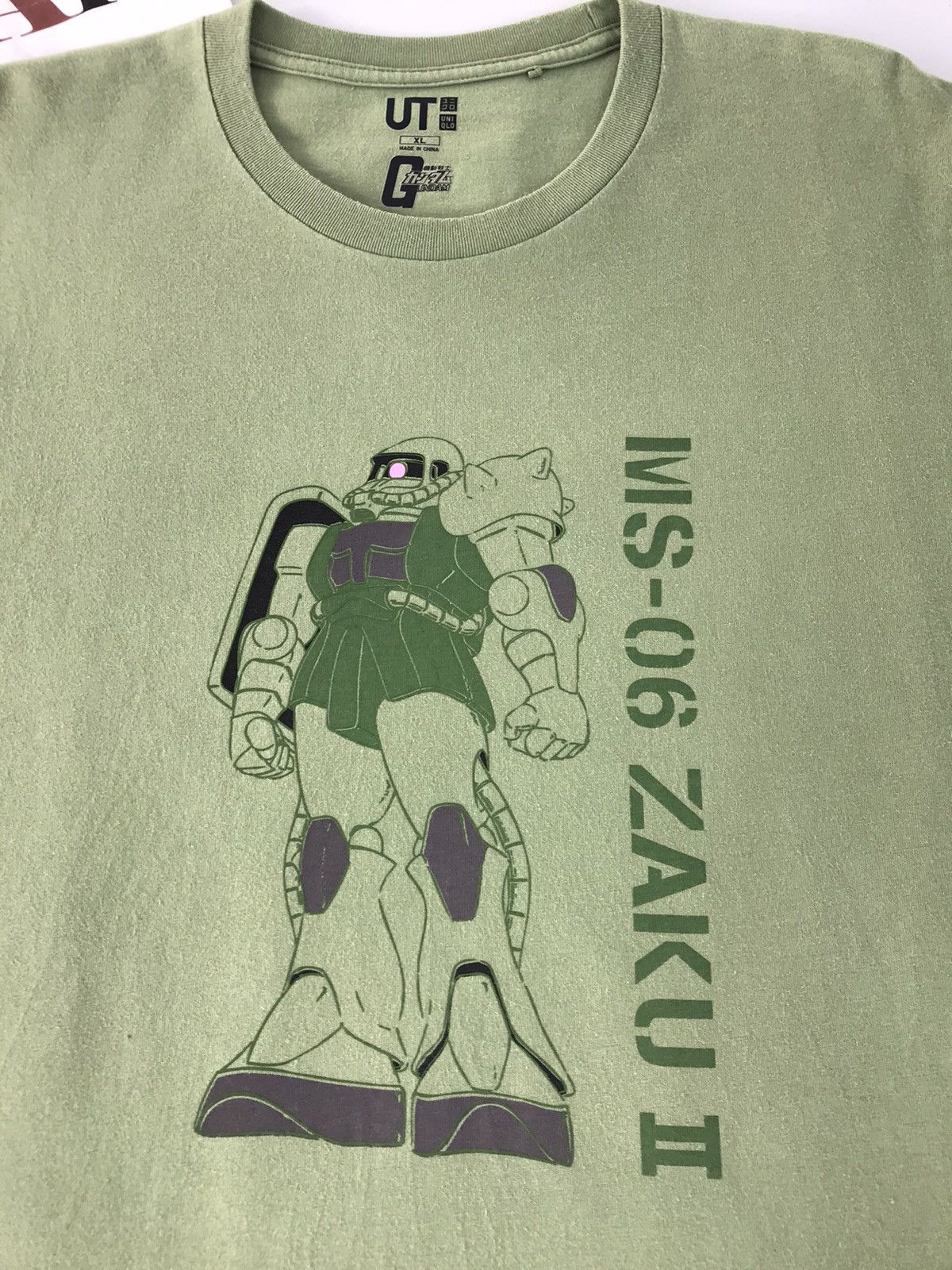 Anime × Uniqlo UT Mobile Suit Gundam 40th Anniversary-Zaku 2 Tee Size US L / EU 52-54 / 3 - 4 Thumbnail