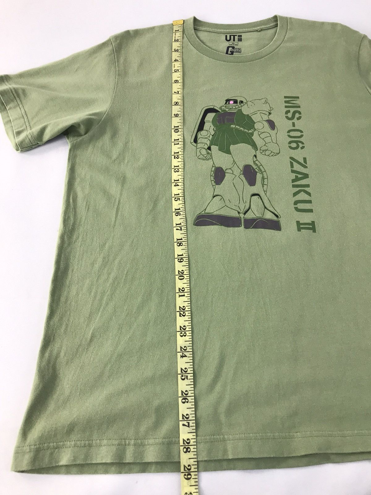 Anime × Uniqlo UT Mobile Suit Gundam 40th Anniversary-Zaku 2 Tee Size US L / EU 52-54 / 3 - 10 Thumbnail