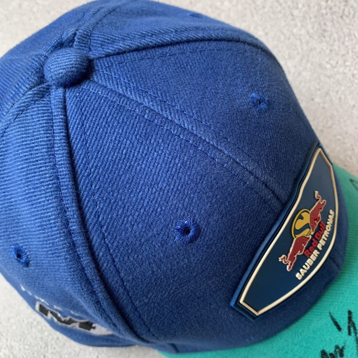 Formula 1 Vintage 90’s Red Bull SAUBER PETRONAS Cap Size ONE SIZE - 12 Thumbnail