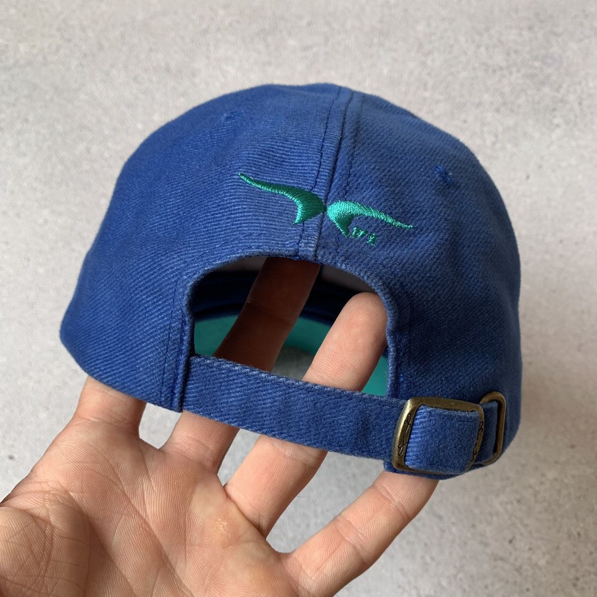 Formula 1 Vintage 90’s Red Bull SAUBER PETRONAS Cap Size ONE SIZE - 15 Thumbnail