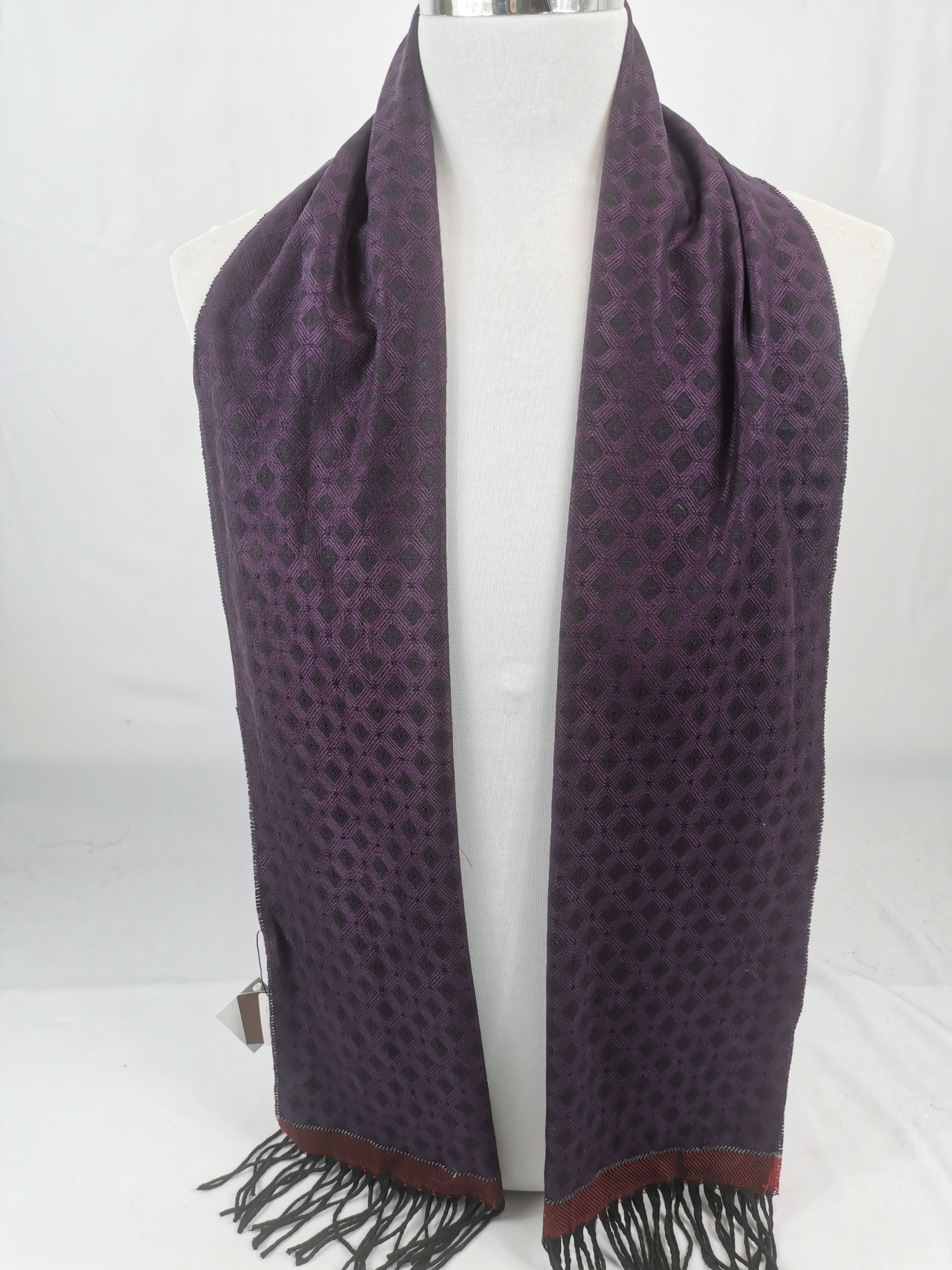 Takeo Kikuchi NEW Takeo Kikuchi scarf muffler Size ONE SIZE - 10 Thumbnail