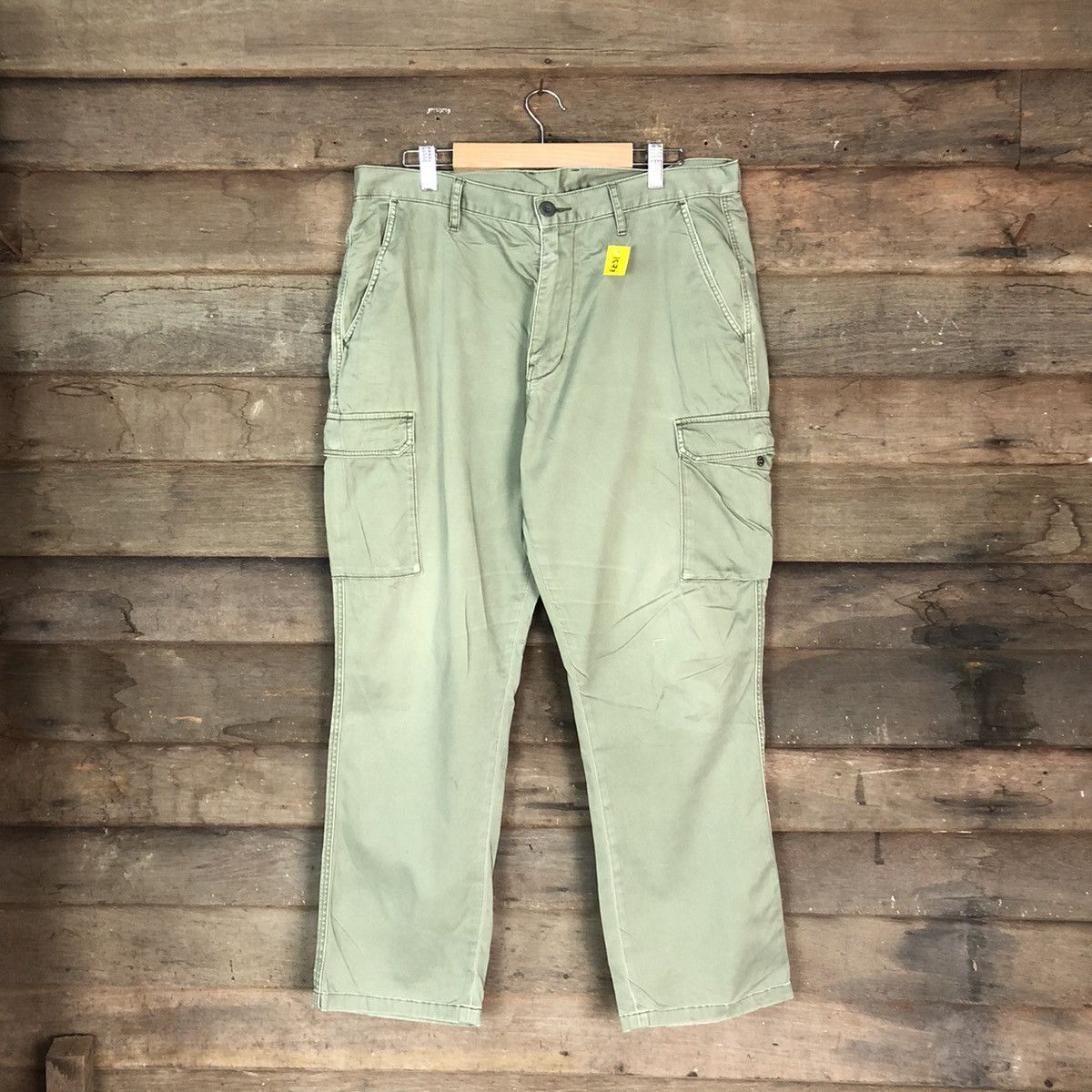 image of Faded Glory Japan Faded Green Cargo Multipocket Pants 1573, Men's (Size 34)