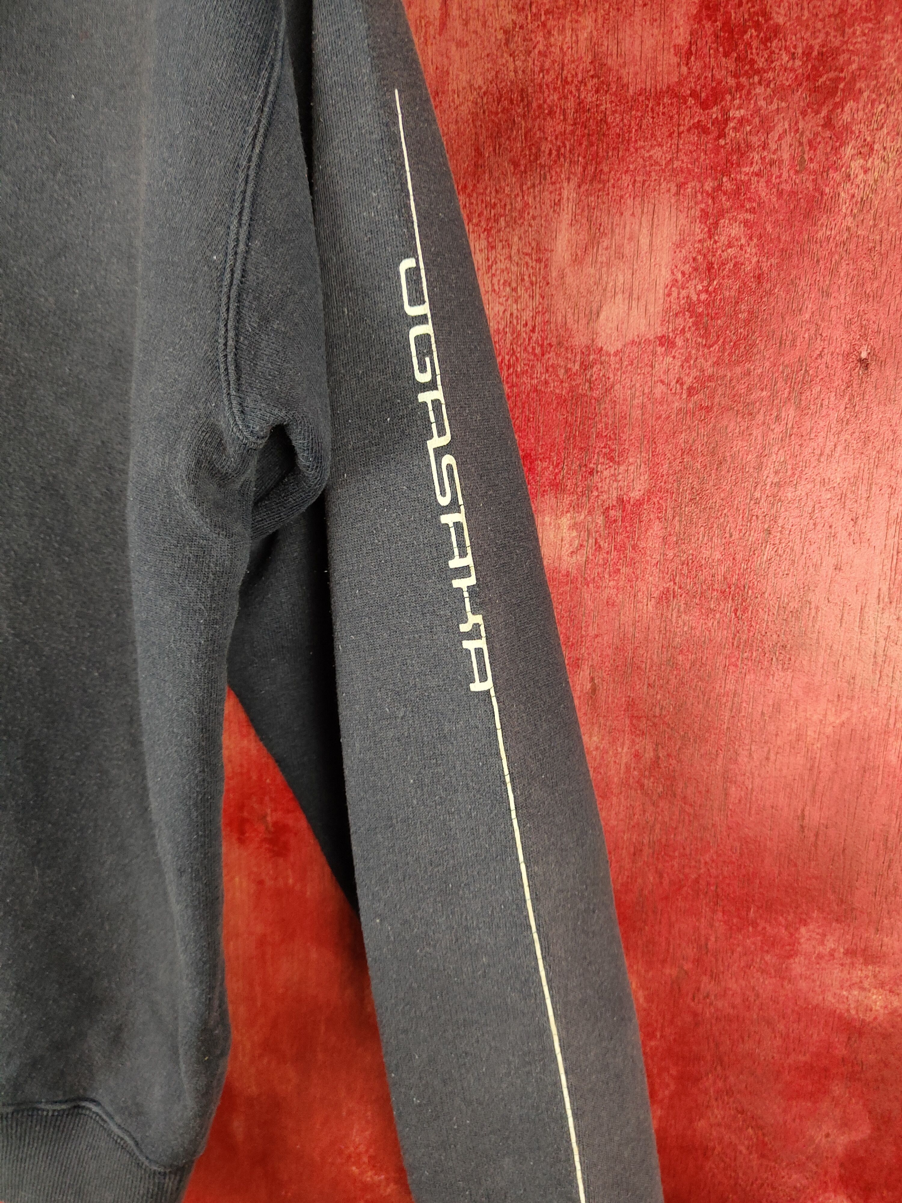 Japanese Brand DL Ogasaka Dark Blue Faded Hoodie Sweater #5478 Size US M / EU 48-50 / 2 - 9 Thumbnail