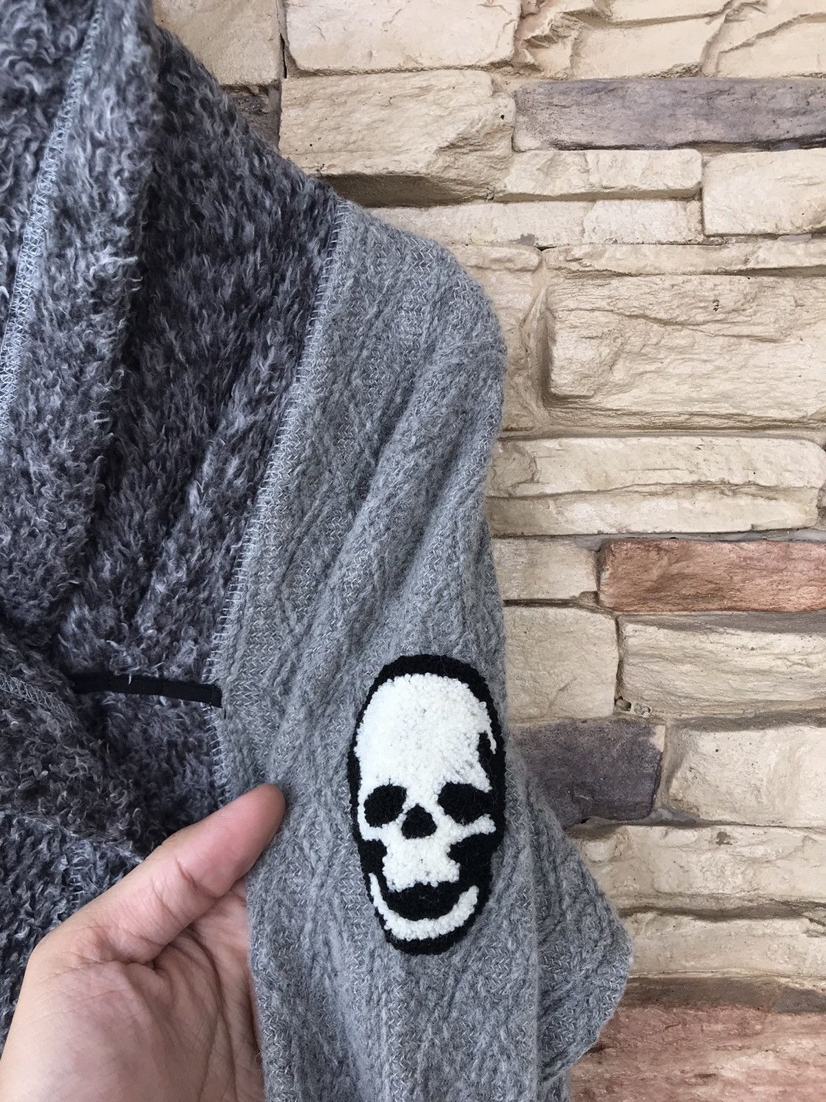 Japanese Brand Vintage Stud Cardigan Hoodies Patches Skulls Size US M / EU 48-50 / 2 - 7 Thumbnail
