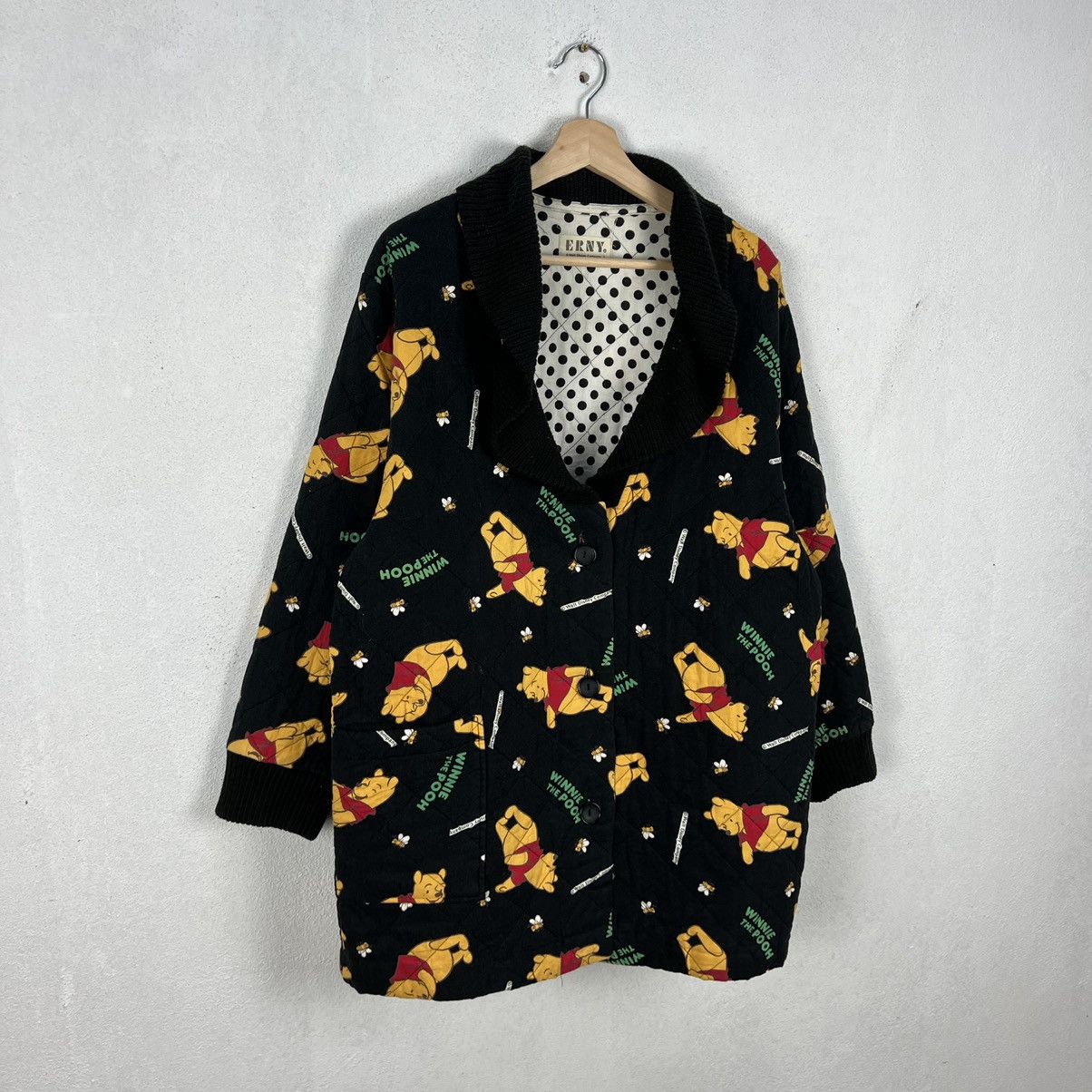 Disney VINTAGE ERNY WALT DISNEY COMPANY POOH FULL PRINT JACKET Size US L / EU 52-54 / 3 - 2 Thumbnail