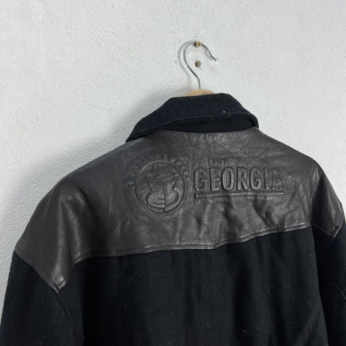 Japanese Brand VINTAGE GEORGIA VARSITY JACKET LEATHER HANDLING BIG LOGO Size US M / EU 48-50 / 2 - 10 Thumbnail