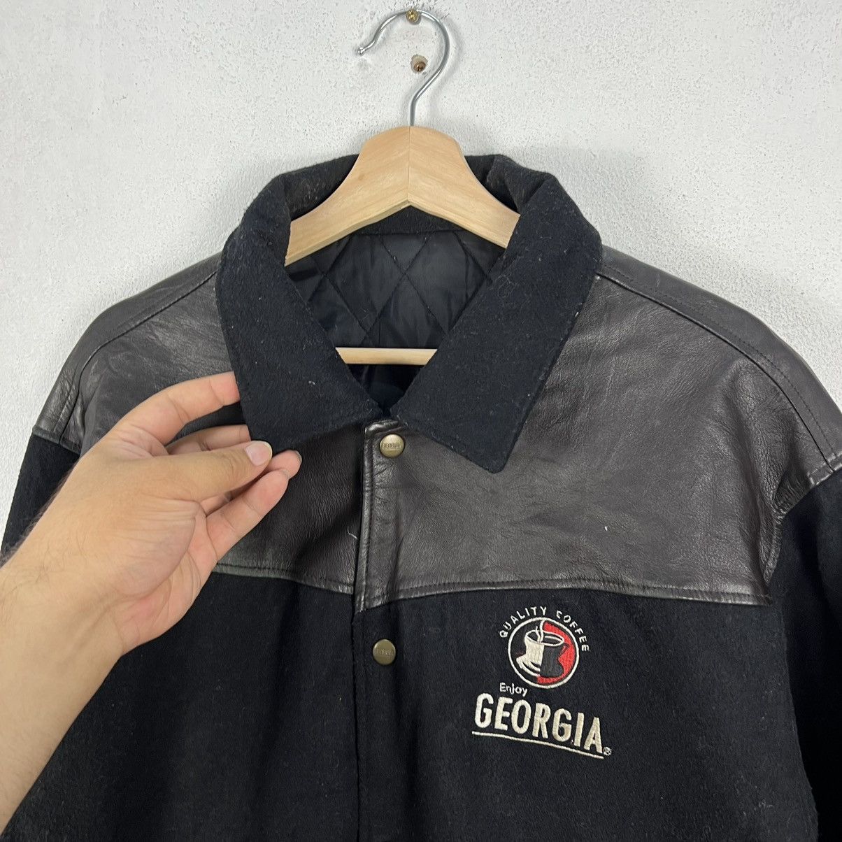 Japanese Brand VINTAGE GEORGIA VARSITY JACKET LEATHER HANDLING BIG LOGO Size US M / EU 48-50 / 2 - 7 Thumbnail