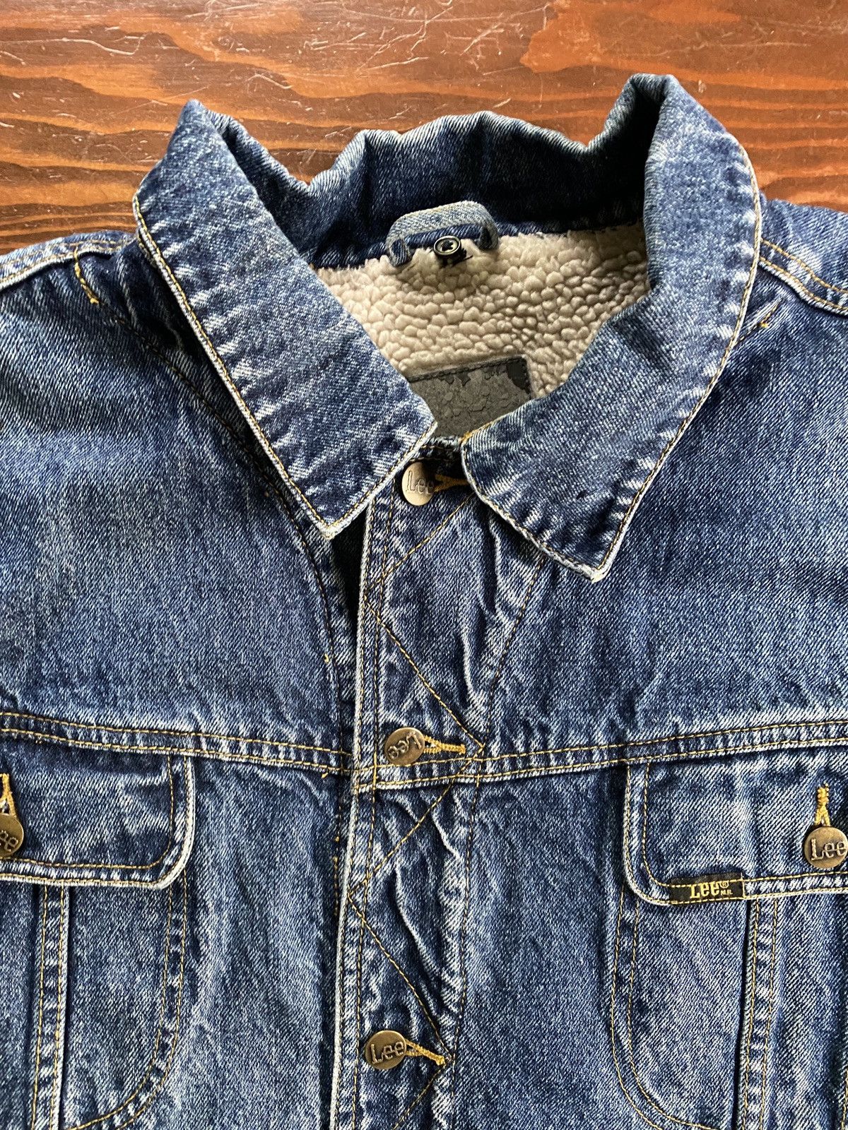 Vintage Vintage 90’s Lee Deep Pile Fleece Lined Denim Jean Jacket Size US XL / EU 56 / 4 - 3 Thumbnail