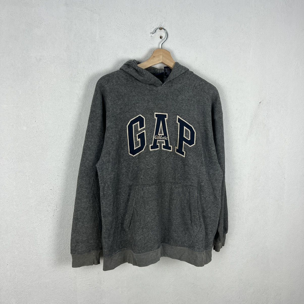 Gap VINTAGE GAP EMBROIDERY BIG LOGO HOODIE STREET FASHION STYLE Size US XXL / EU 58 / 5 - 2 Thumbnail