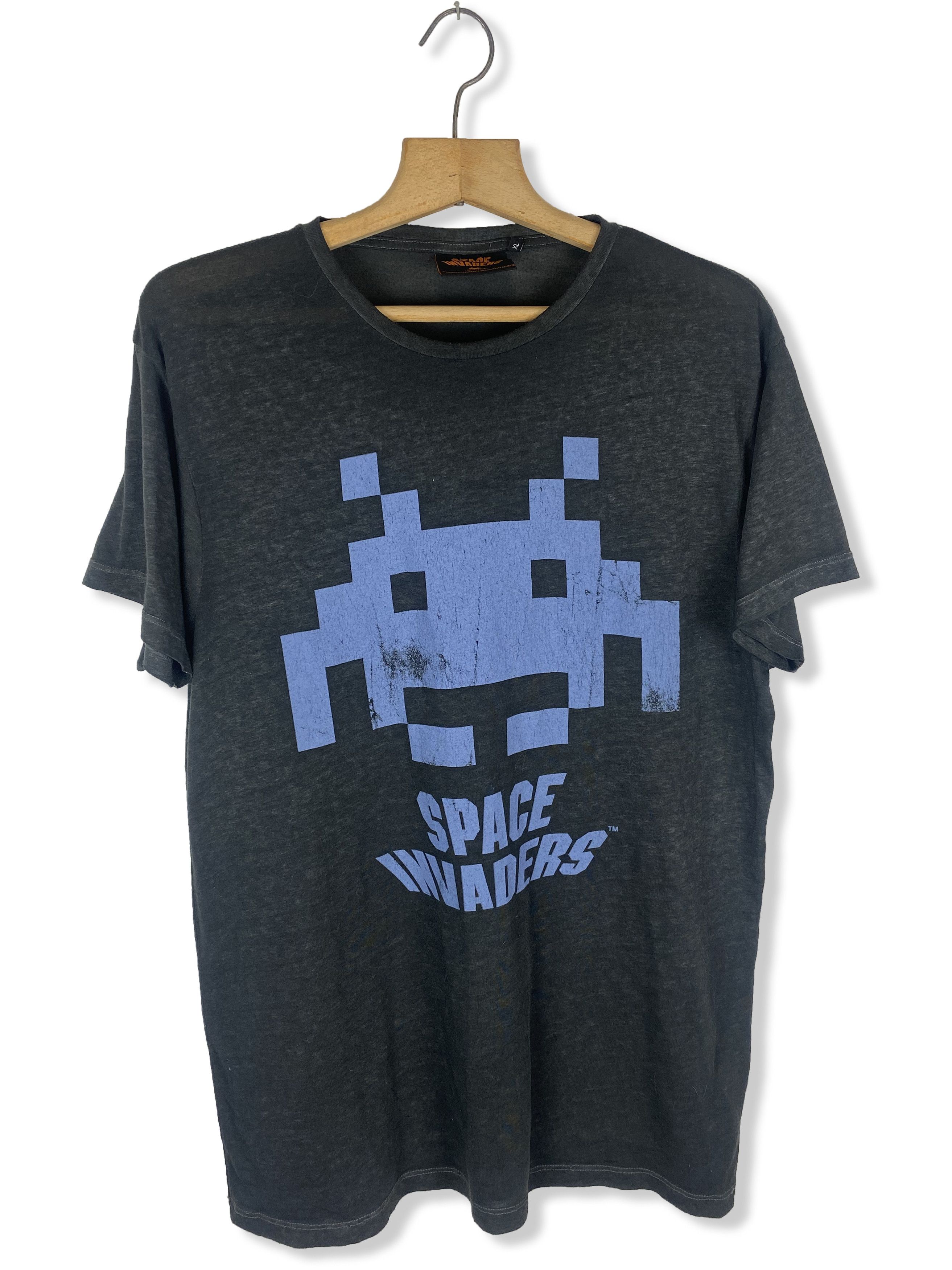 Vintage Vintage SPACE INVADERS Black Distressed T-Shirt M308 Size US L / EU 52-54 / 3 - 1 Thumbnail
