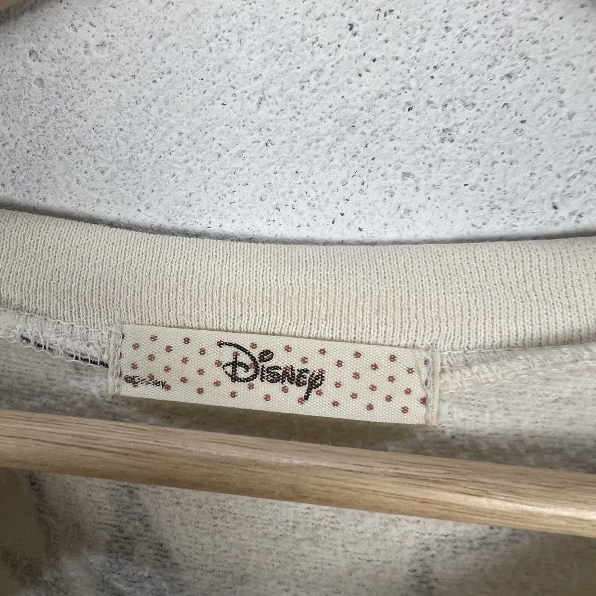 Disney LONG SLEEVE SWEATSHIRT DISNEY BIG LOGO CARTOON NETWORK Size US L / EU 52-54 / 3 - 9 Thumbnail