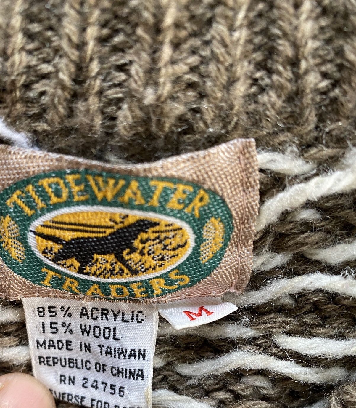 Vintage Vintage 80’s Tidewater Traders Winter Knit Cardigan Sweater Size M / US 6-8 / IT 42-44 - 3 Thumbnail