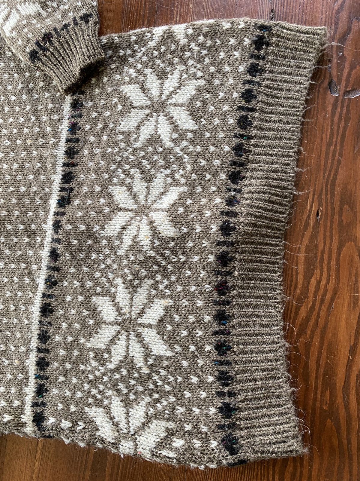 Vintage Vintage 80’s Tidewater Traders Winter Knit Cardigan Sweater Size M / US 6-8 / IT 42-44 - 13 Thumbnail