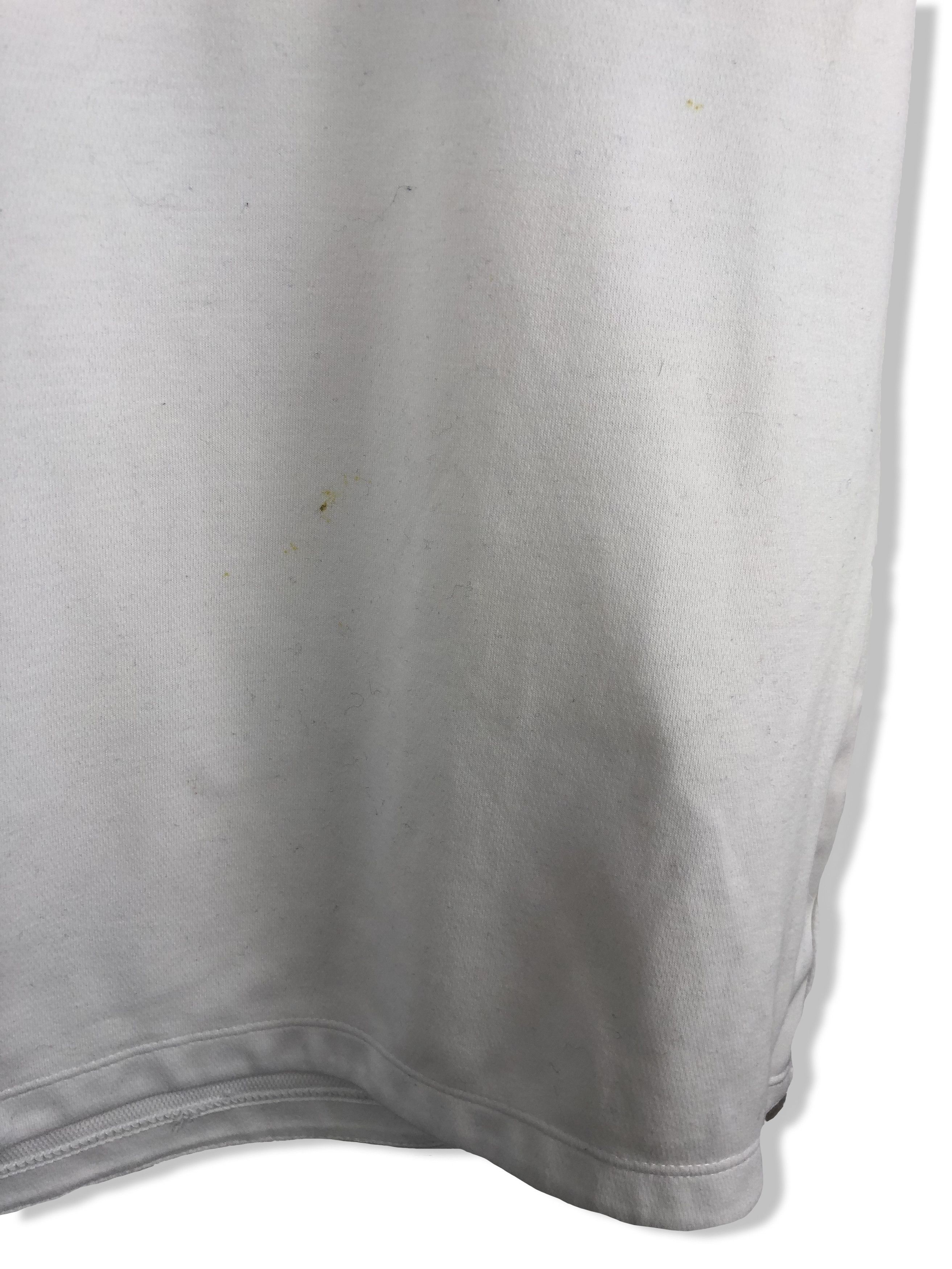 Umbro Vintage UMBRO White Soccer Jersey T-Shirt M151 Size US XXL / EU 58 / 5 - 11 Thumbnail