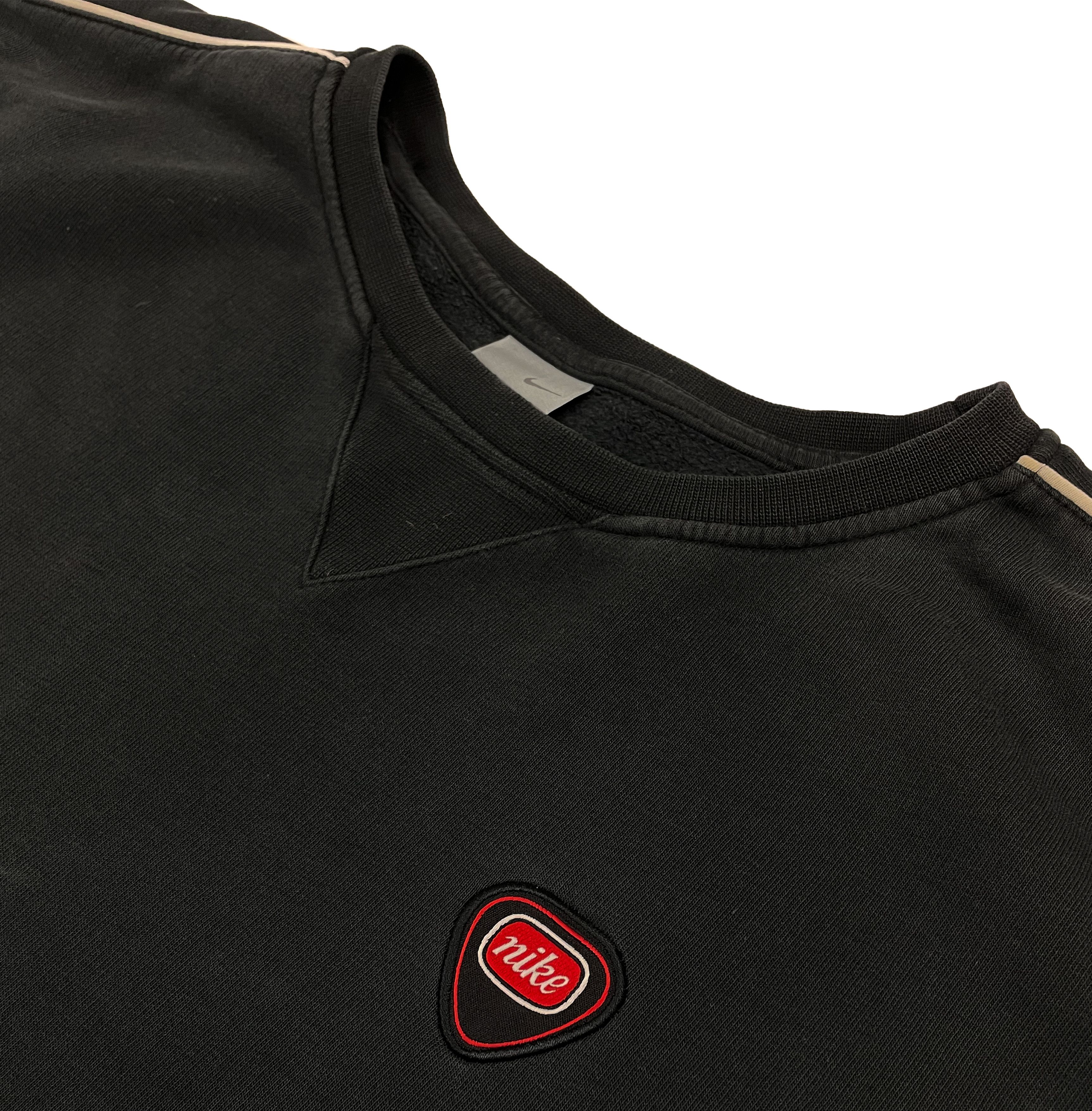 Nike 90s Vintage NIKE Black Faded Sweatshirt M39 Size US XXL / EU 58 / 5 - 2 Thumbnail