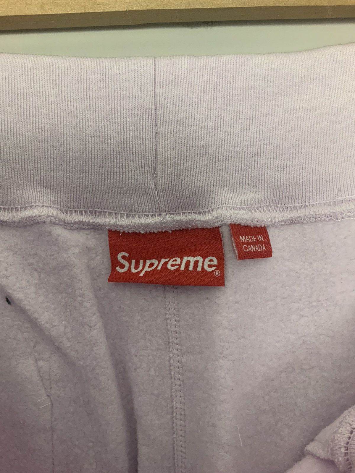 Supreme Supreme Corner Label Sweatpants Light Purple Medium Size US 32 / EU 48 - 6 Thumbnail