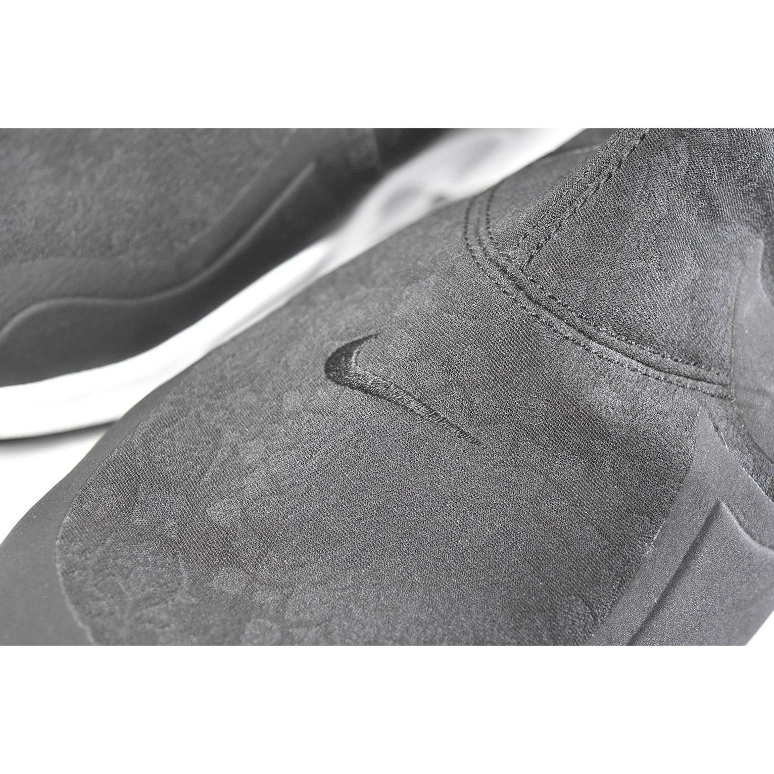 Givenchy × Nike × Riccardo Tisci NIKE x R.T/ZOOM LEGEND RICCARDO TISCI/23711 - 0510 141 Size US 9 / EU 42 - 8 Thumbnail