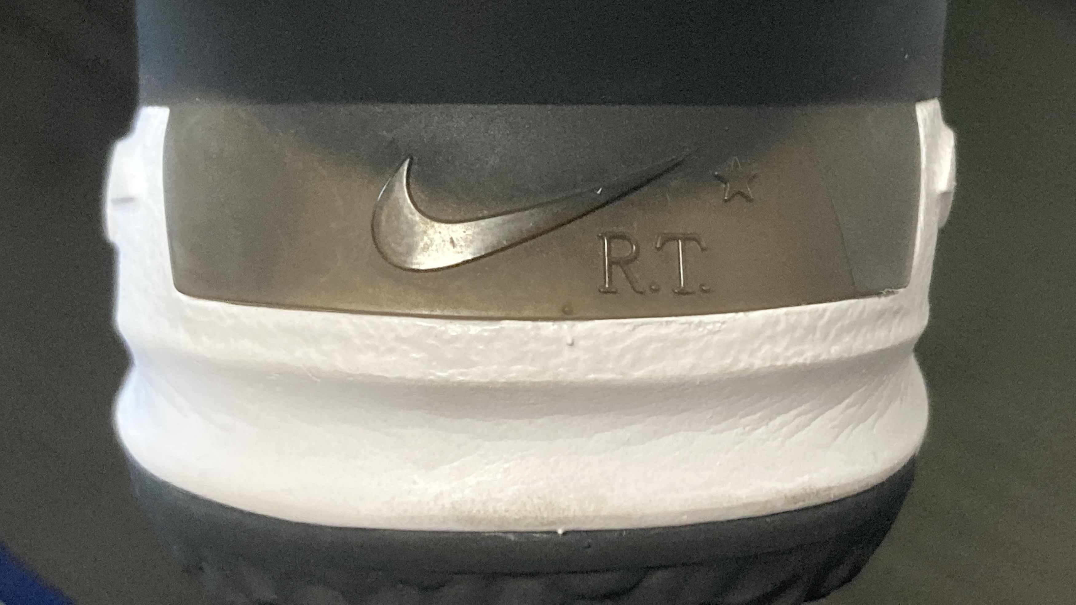 Givenchy × Nike × Riccardo Tisci NIKE x R.T/ZOOM LEGEND RICCARDO TISCI/23711 - 0510 141 Size US 9 / EU 42 - 10 Thumbnail