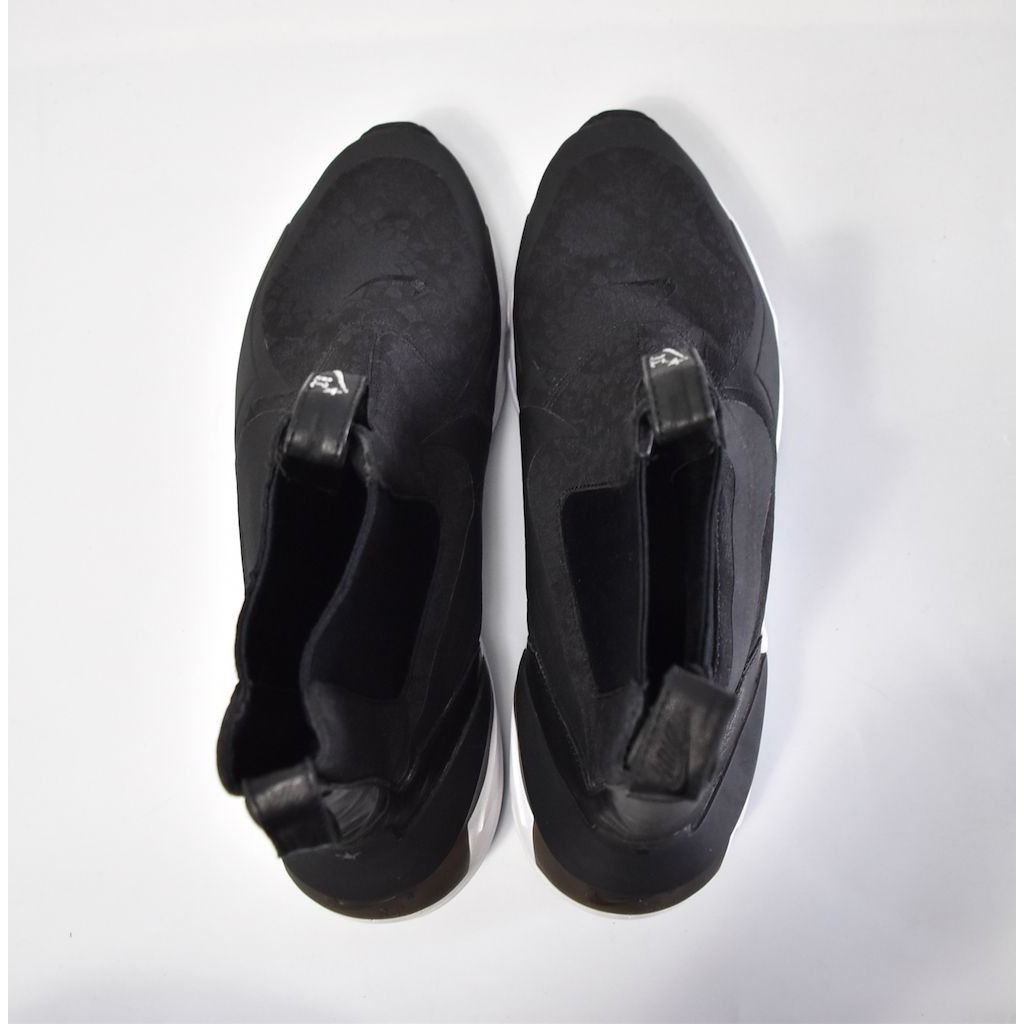 Givenchy × Nike × Riccardo Tisci NIKE x R.T/ZOOM LEGEND RICCARDO TISCI/23711 - 0510 141 Size US 9 / EU 42 - 3 Thumbnail
