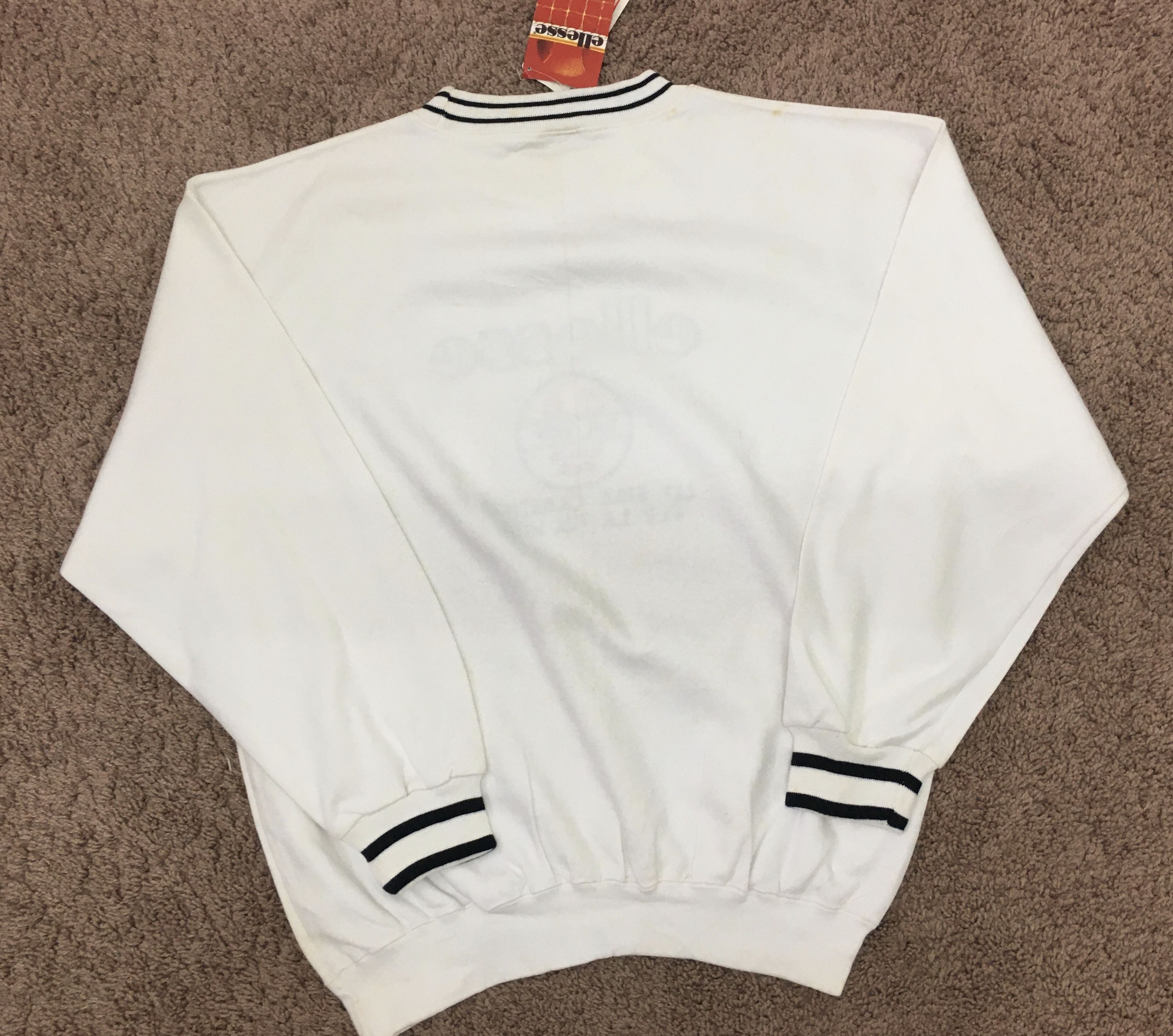 Ellesse vintage ellesse embroidery spell out Size US L / EU 52-54 / 3 - 8 Thumbnail