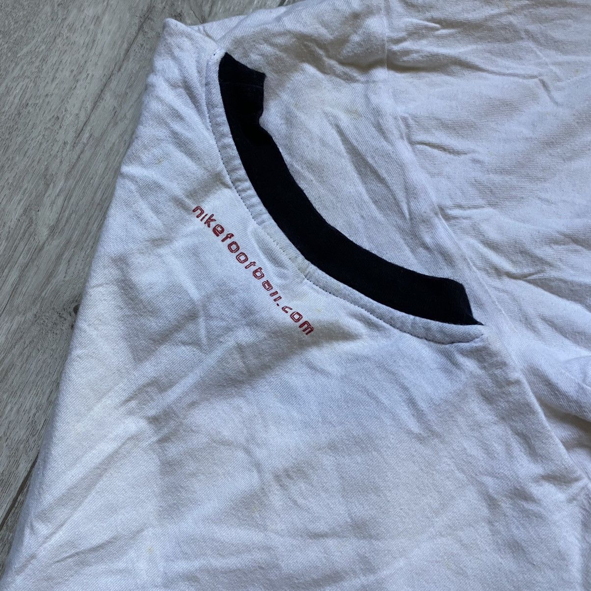 Nike NIKE Y2K CAN YOU HEAR IT OLE SWOOSH T SHIRT Size US M / EU 48-50 / 2 - 3 Thumbnail