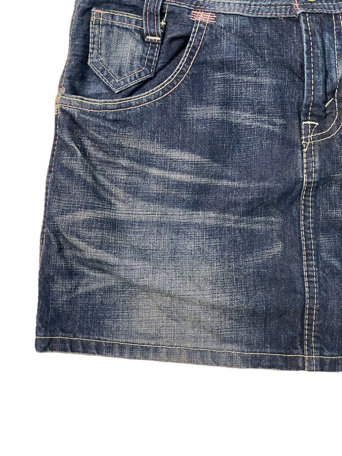 Levi's Vintage Levi's San Francisco Ggg Mini Skirt Size 30" / US 8 / IT 44 - 5 Thumbnail