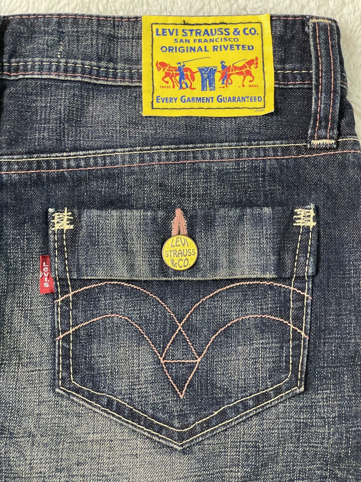 Levi's Vintage Levi's San Francisco Ggg Mini Skirt Size 30" / US 8 / IT 44 - 12 Thumbnail