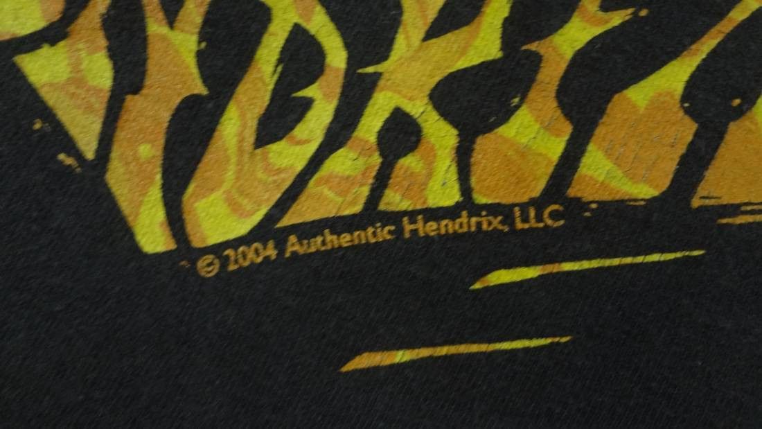 Band Tees Jimi Hendrix-2004 Authentic Hendrix LLC- SIZE M cw21 Size US M / EU 48-50 / 2 - 3 Thumbnail