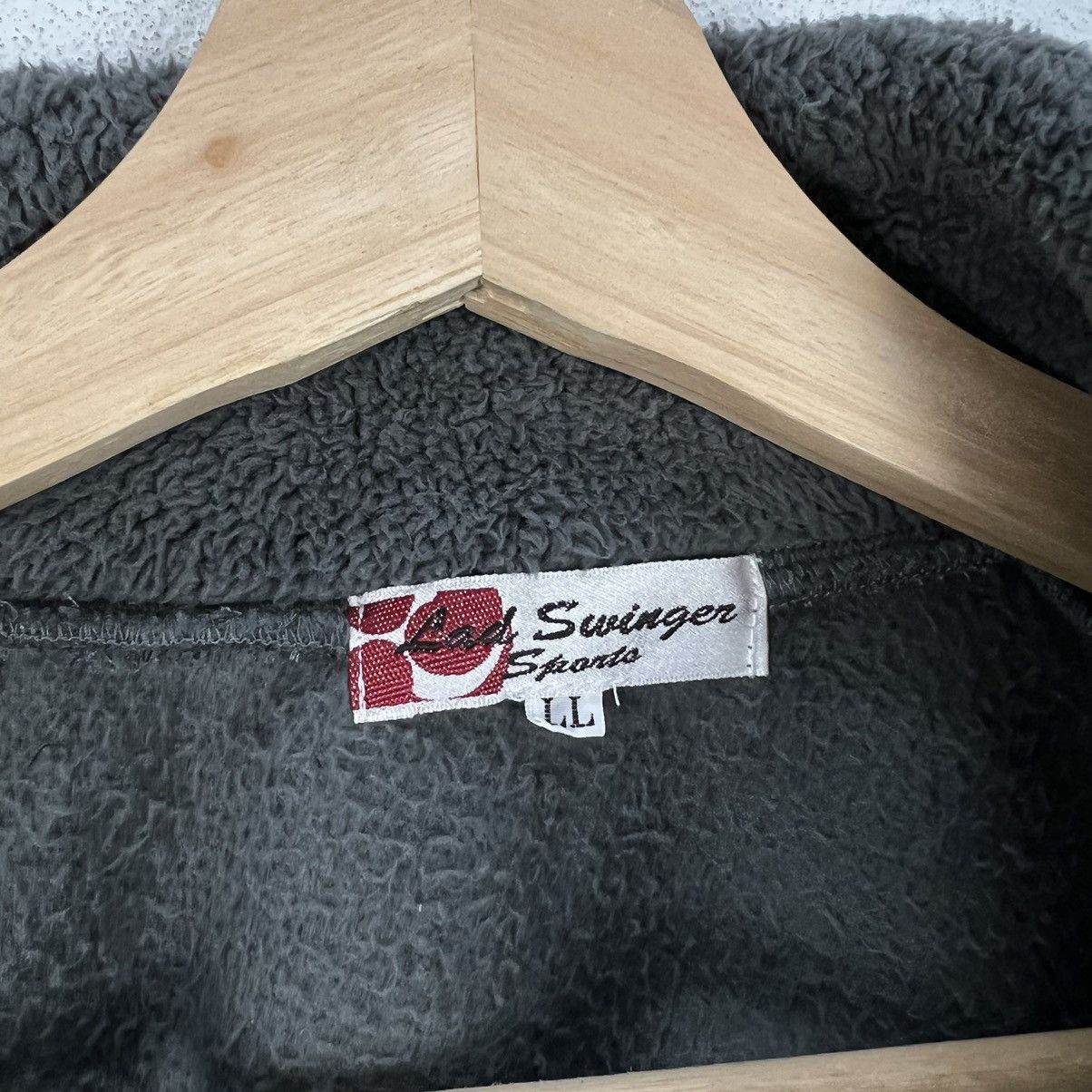 Japanese Brand VINTAGE LAD SWINGER SPORTS FLEECE SHERPA JACKET MADE INJAPAN Size US L / EU 52-54 / 3 - 10 Thumbnail
