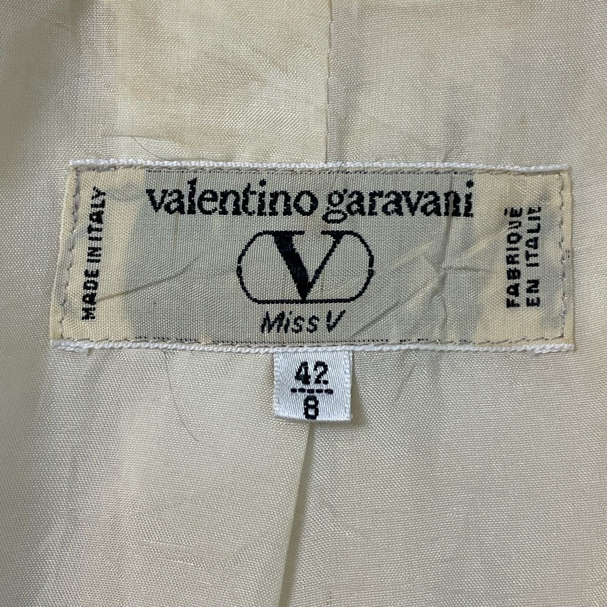 Valentino Valentino Garavani Miss V V Button Coat Size M / US 6-8 / IT 42-44 - 18 Thumbnail