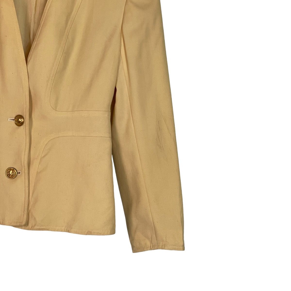 Valentino Valentino Garavani Miss V V Button Coat Size M / US 6-8 / IT 42-44 - 4 Thumbnail