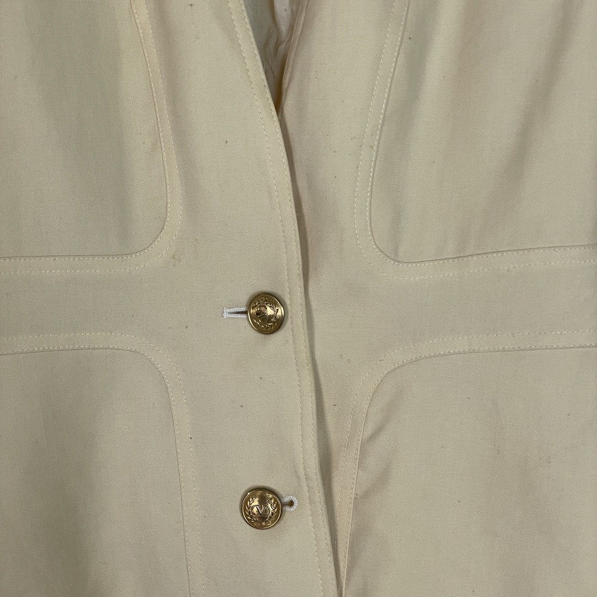 Valentino Valentino Garavani Miss V V Button Coat Size M / US 6-8 / IT 42-44 - 13 Thumbnail