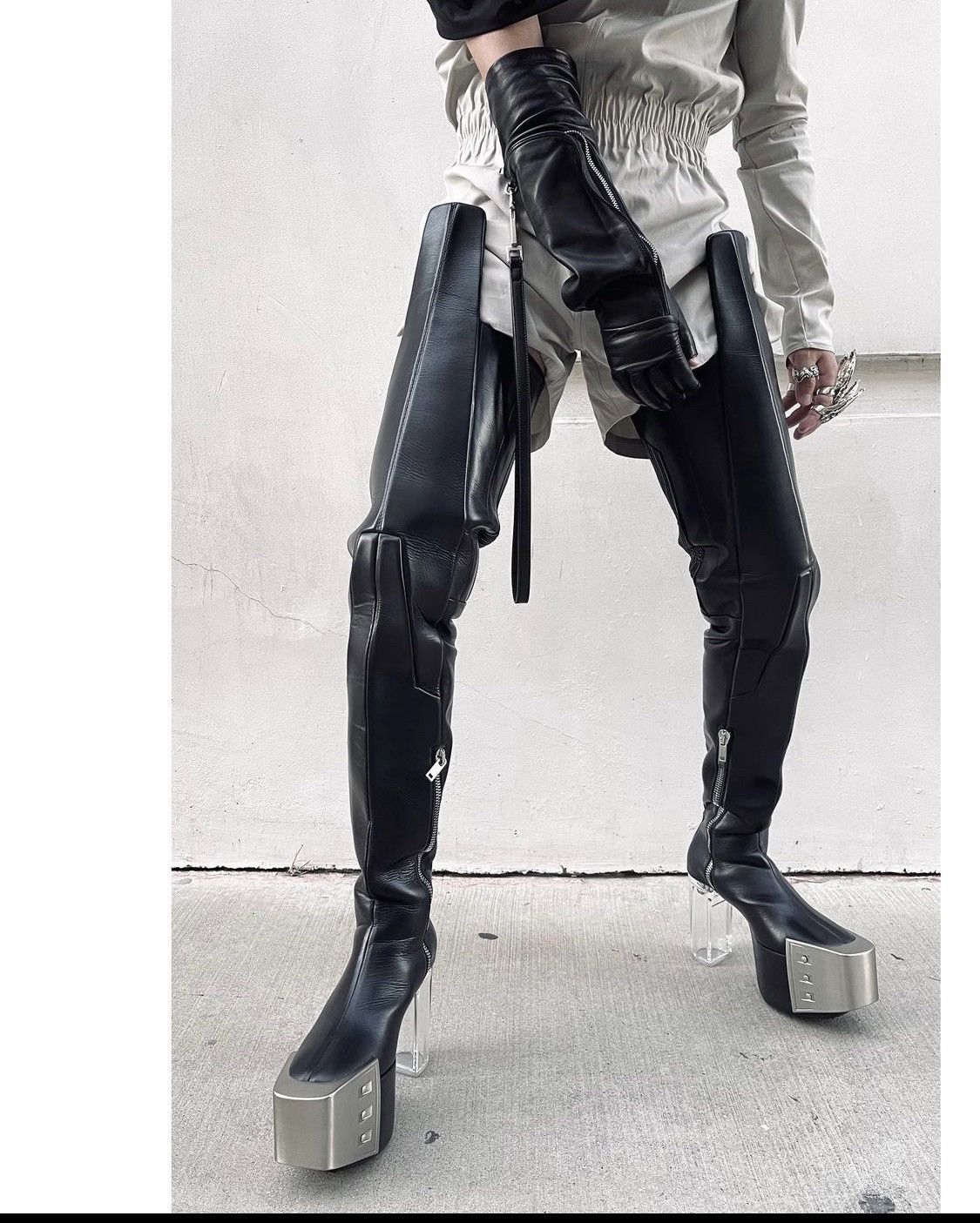 Rick Owens FIRST GEN Shield bevel boots! EU43 Size US 10 / EU 43 - 12 Thumbnail
