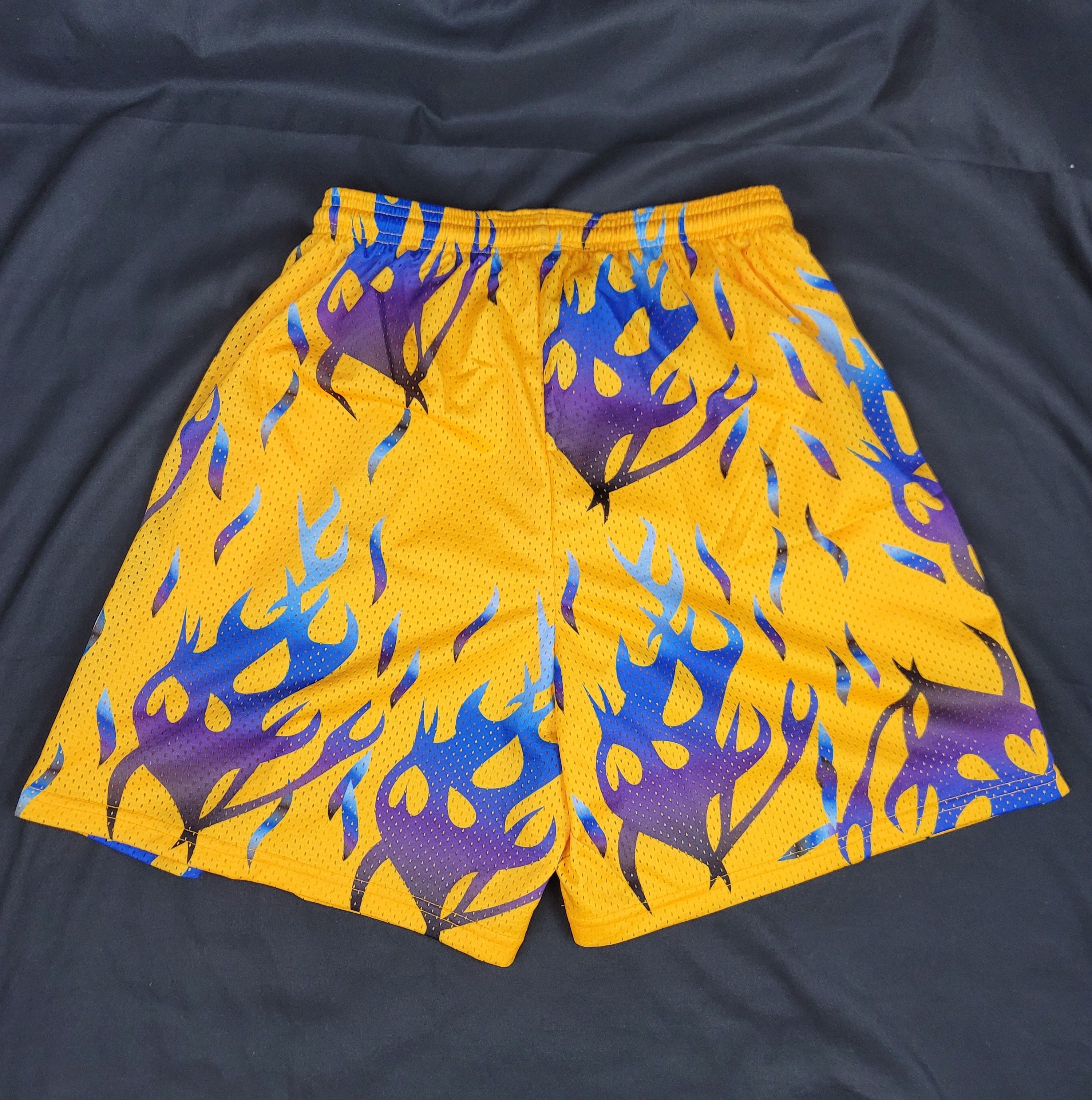 Lost Enterprises Lost Files Yellow Flames Shorts Size Large Brand New Size US 34 / EU 50 - 2 Thumbnail