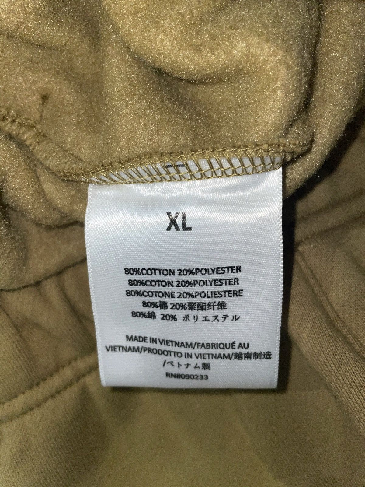 Essentials × FOG × Fear of God Fear of God Essentials Amber Shorts Size US 36 / EU 52 - 3 Thumbnail