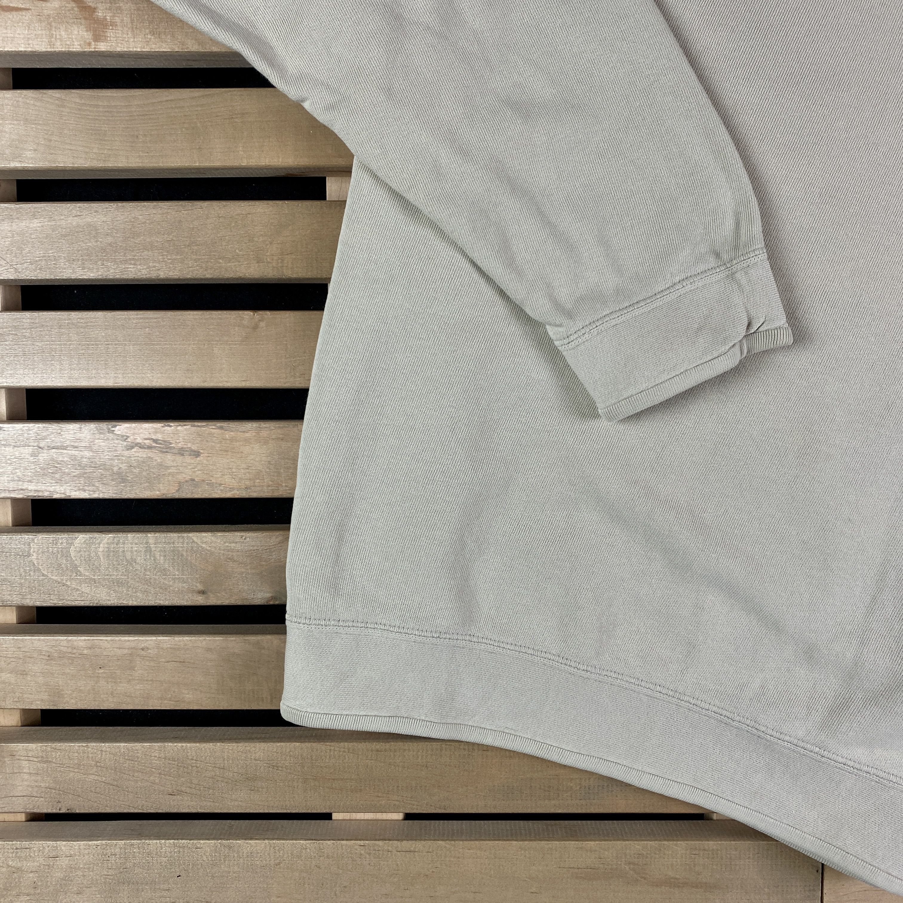 Benetton × Japanese Brand × Vintage Men’s Sweatshirt Long Sleeve Benetton Vintage Size L Size US L / EU 52-54 / 3 - 3 Thumbnail