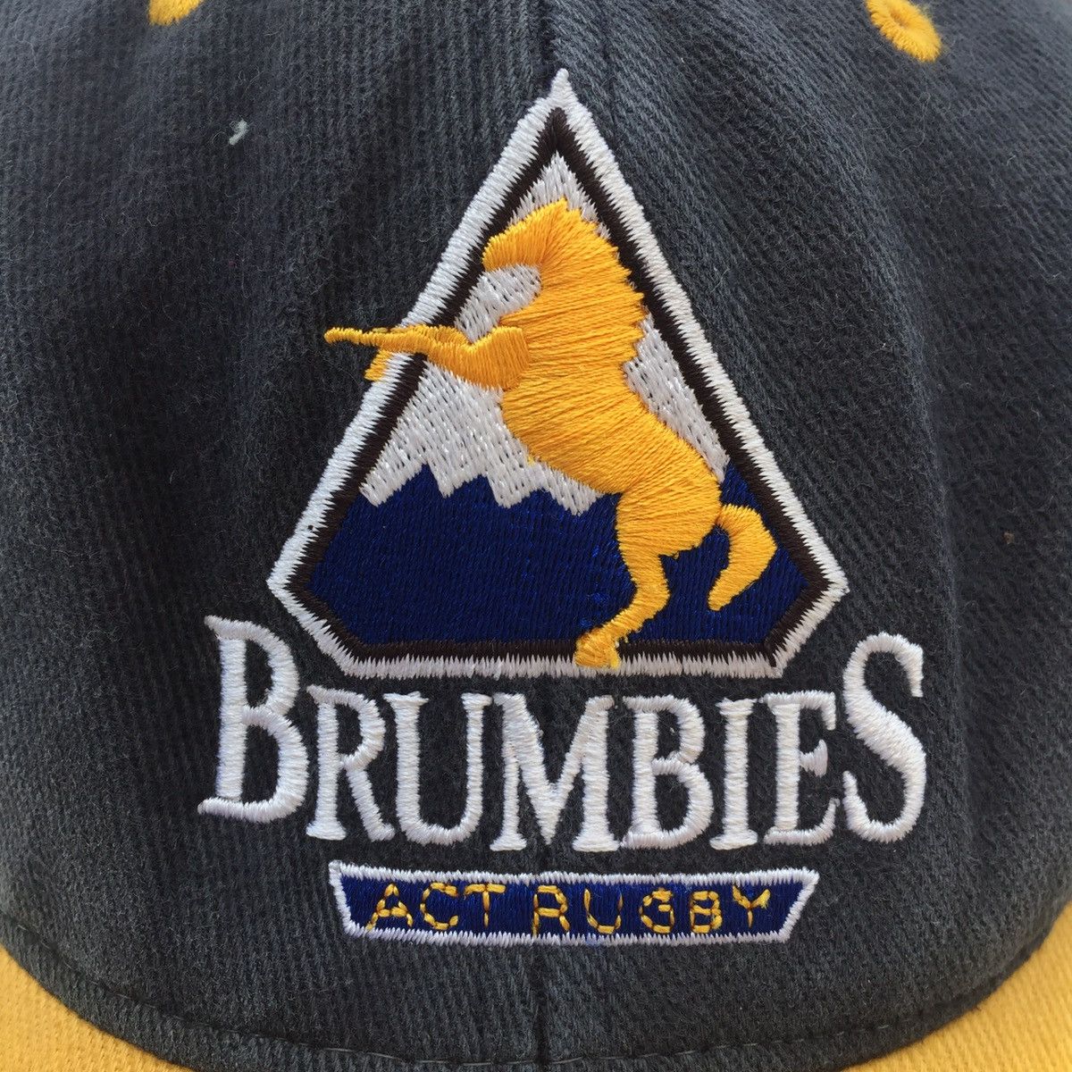 Canterbury of New Zealand × Vintage Vintage Canterbury Brumbies Union Rugby Team Australia Size ONE SIZE - 6 Thumbnail