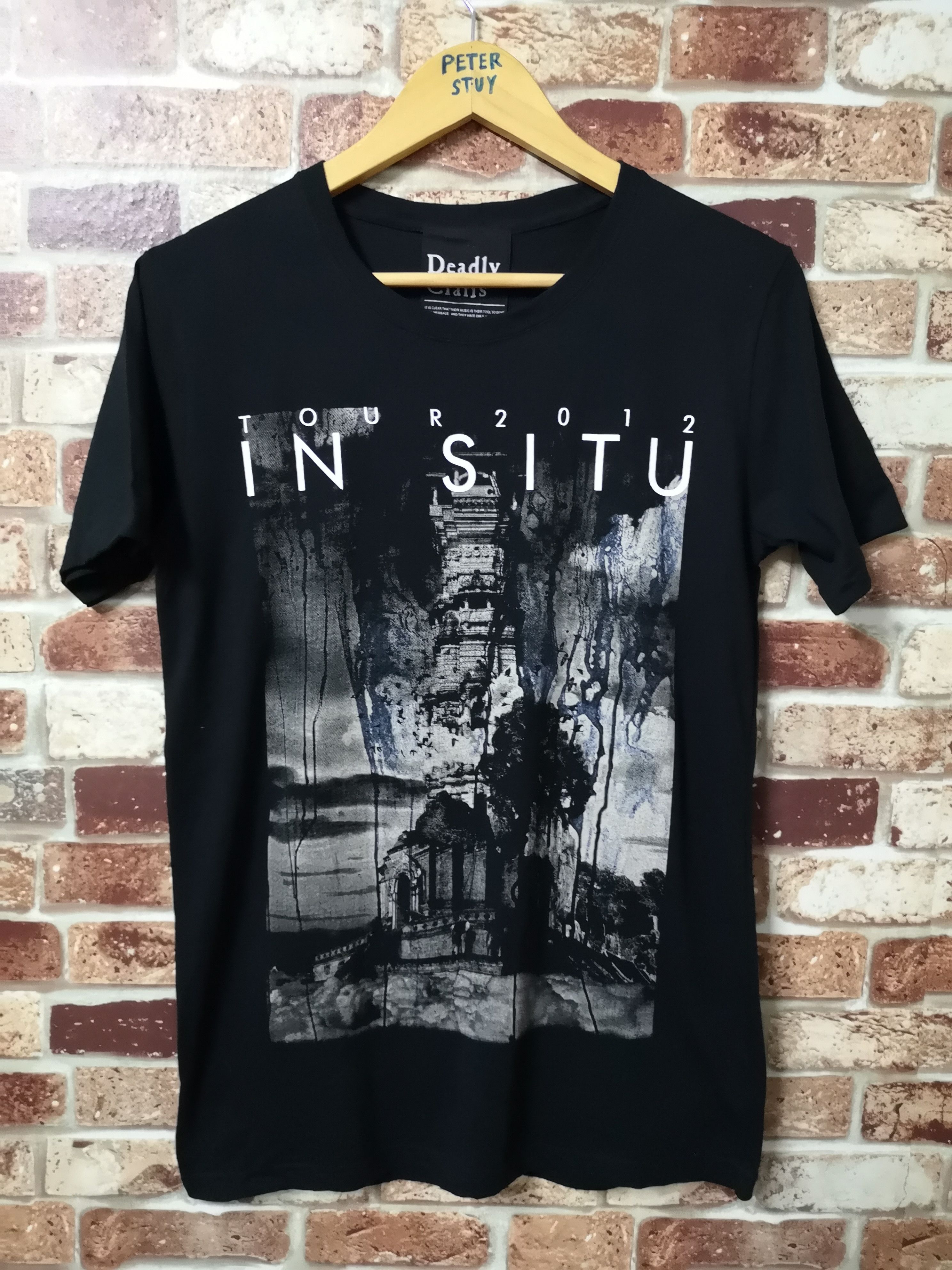 Band Tees 🔥LAST CALL🔥Dir En Grey Band Tour 2012 Tee "In Situ" Album Size US S / EU 44-46 / 1 - 1 Thumbnail