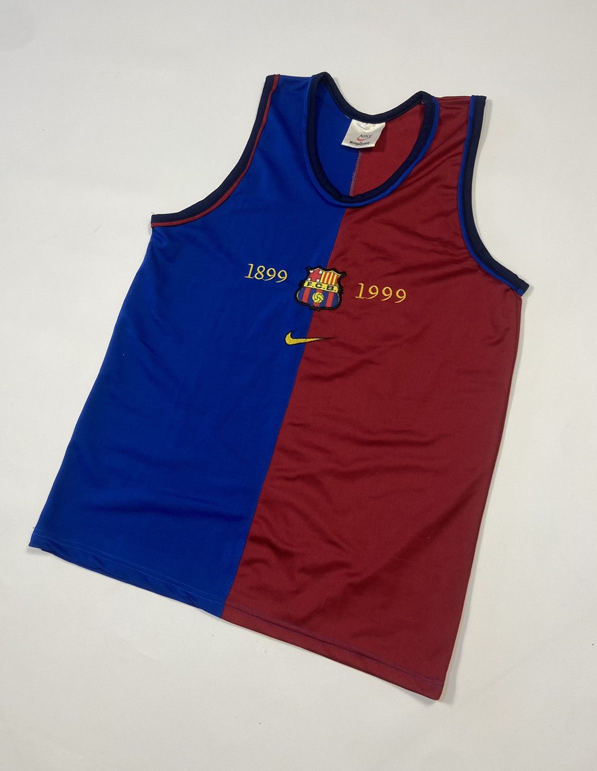 Nike × Vintage Vintage Nike soccer jersey F.C.Barcelona 90s Streetwear fan Size US L / EU 52-54 / 3 - 1 Thumbnail