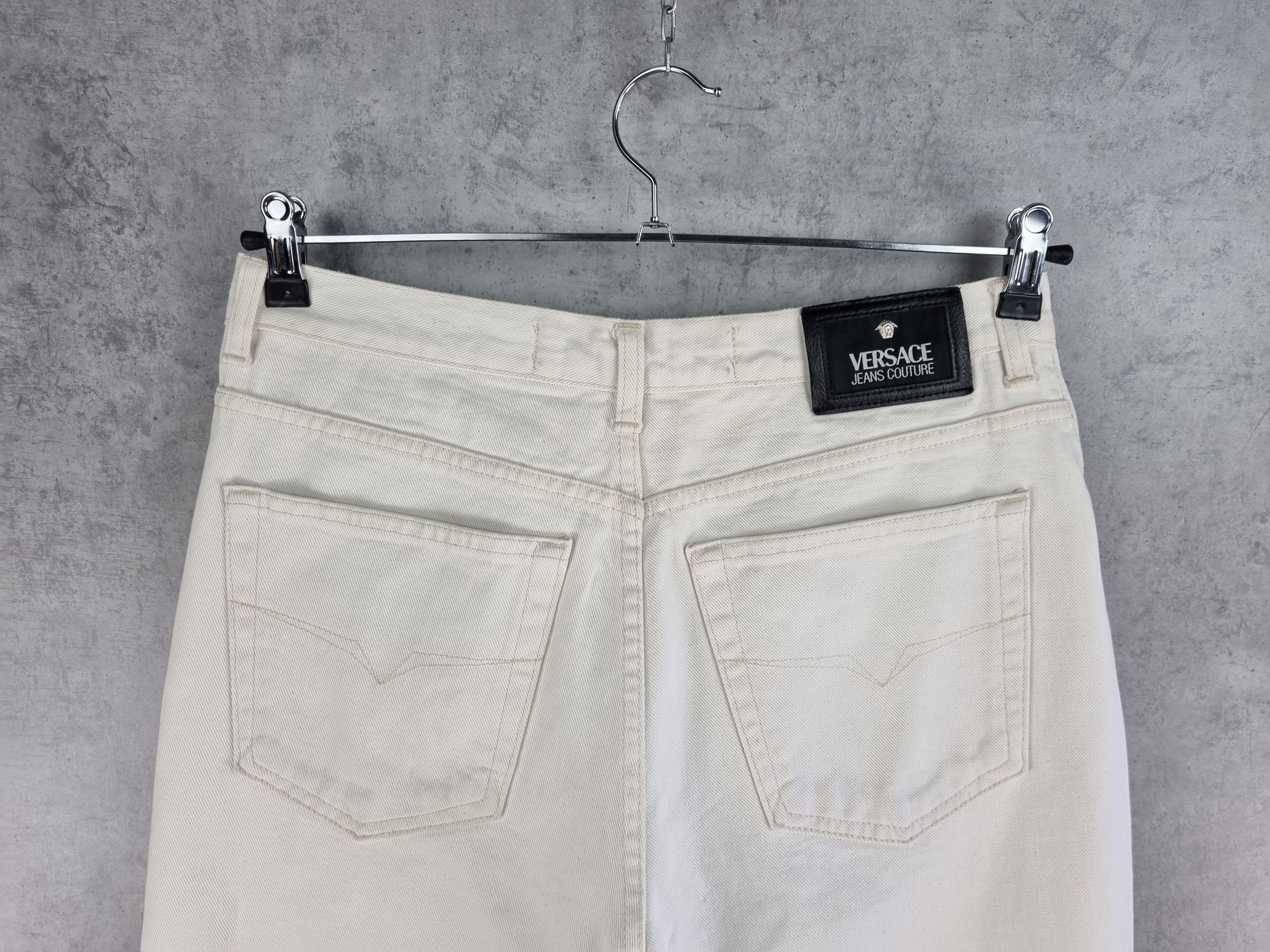 Versace × Versace Jeans Couture × Vintage Vintage Immaculate Versace Jeans Couture Rare White Denim Size US 32 / EU 48 - 4 Thumbnail