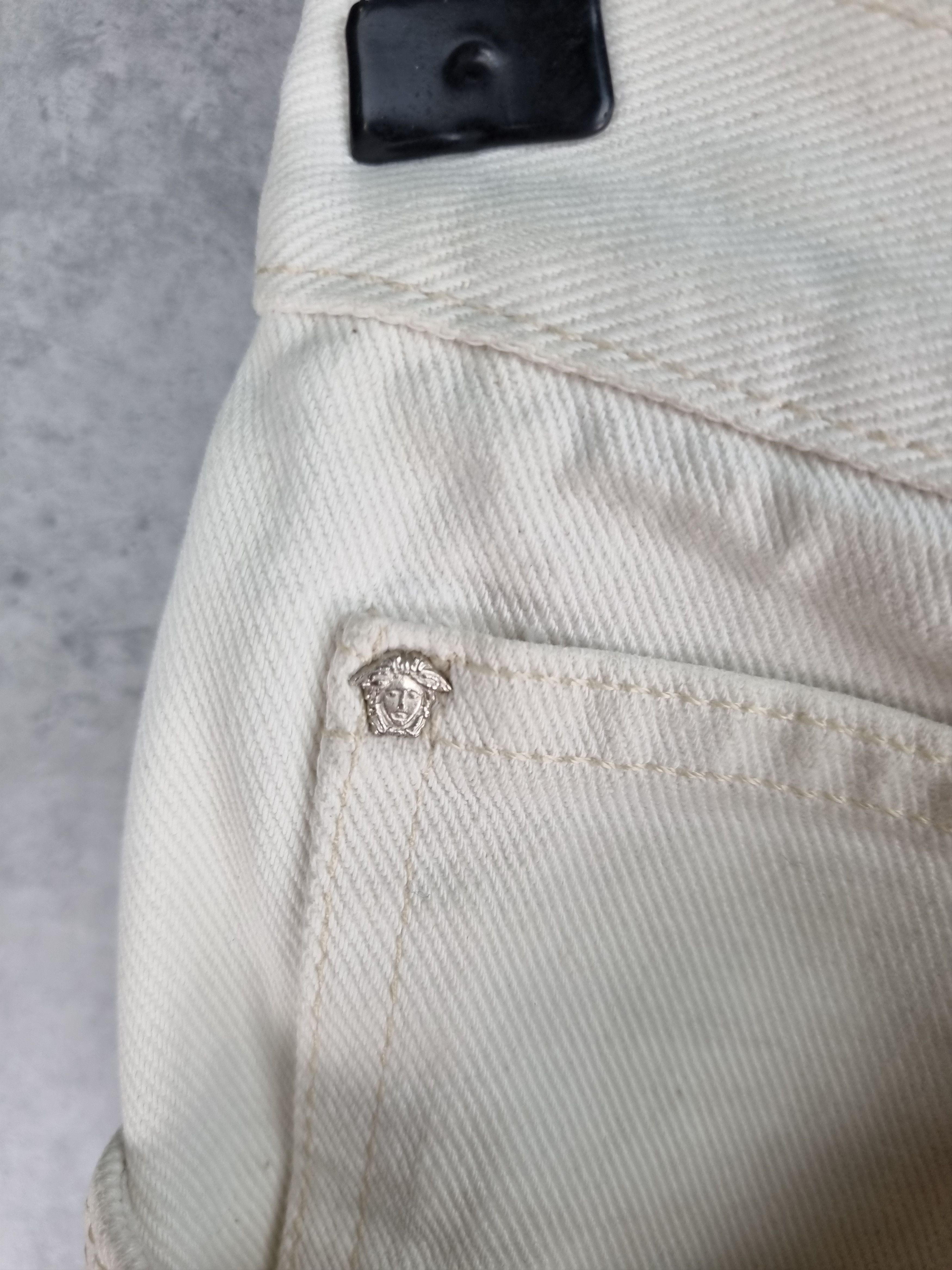 Versace × Versace Jeans Couture × Vintage Vintage Immaculate Versace Jeans Couture Rare White Denim Size US 32 / EU 48 - 12 Thumbnail
